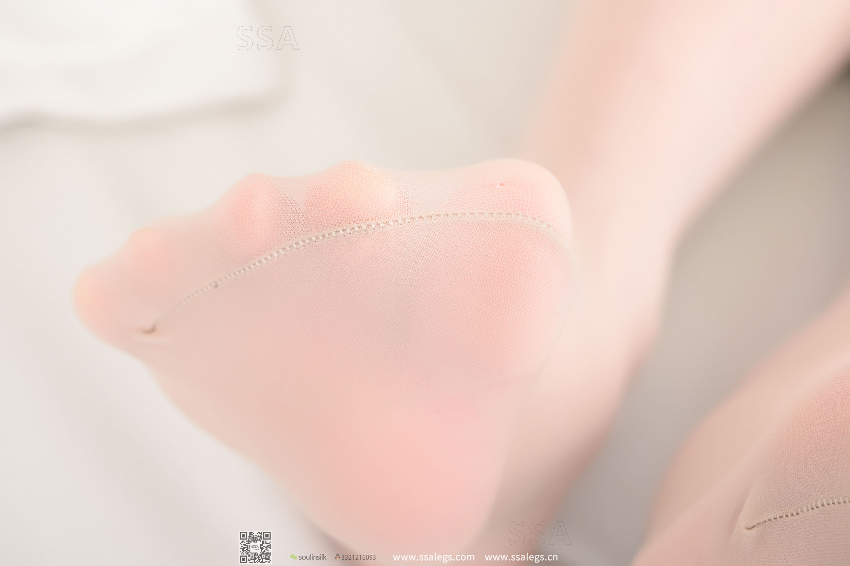 超清写真 No.258 君君 透明高跟鞋里的足-图92