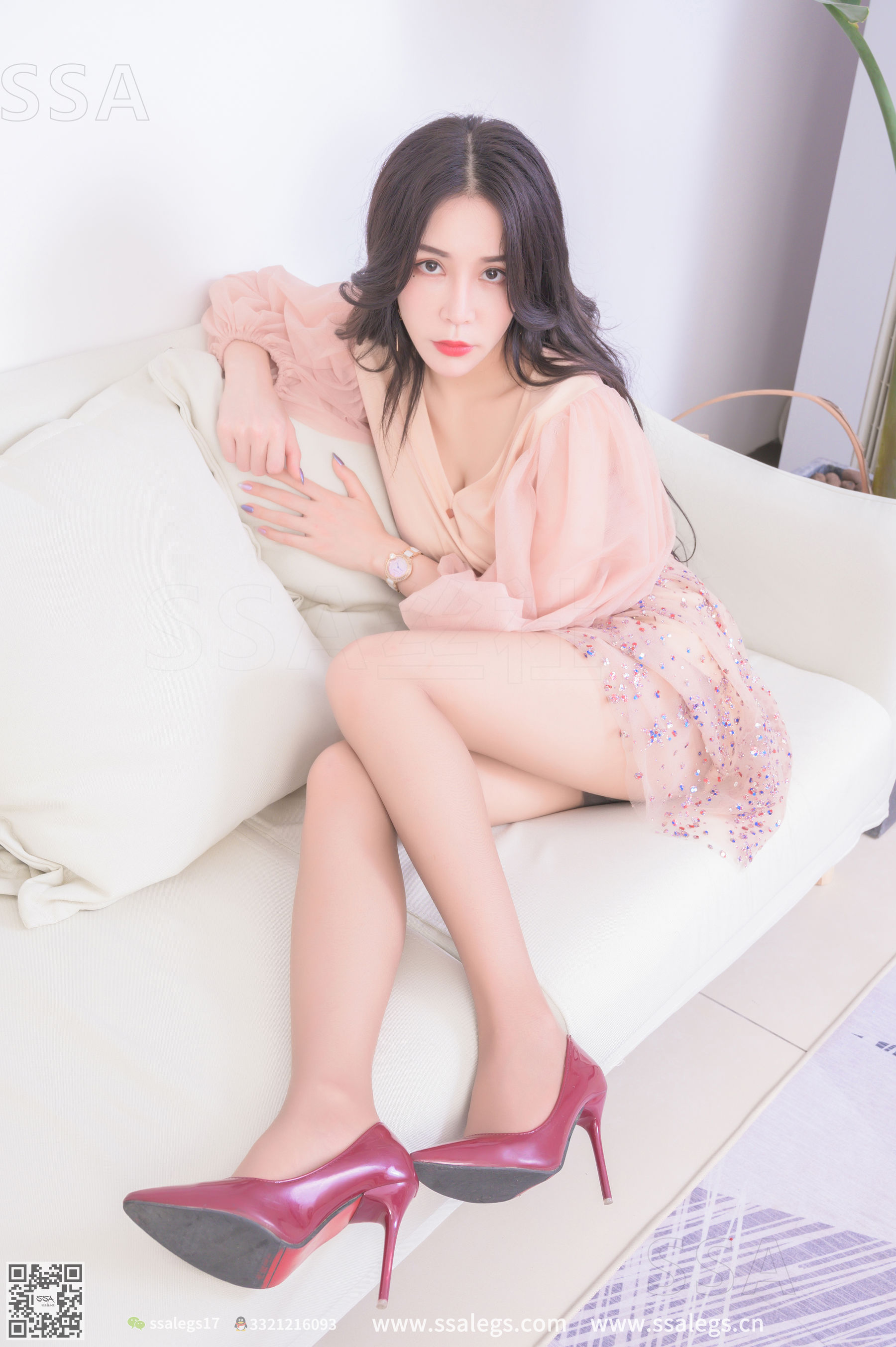 超清写真 No.312 娜娜 御姐的红色高跟鞋咖啡丝美腿-图115