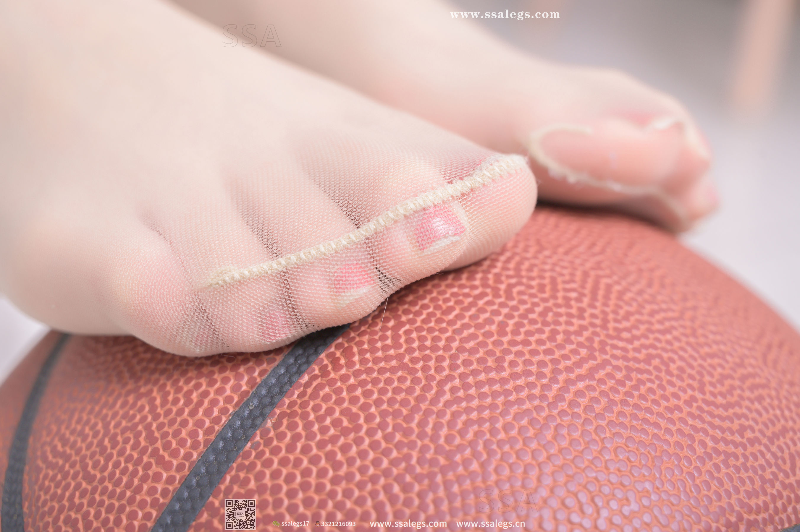 超清写真 No.325 素素 小姐姐放假在家穿丝袜陪你玩篮球(下)-图59