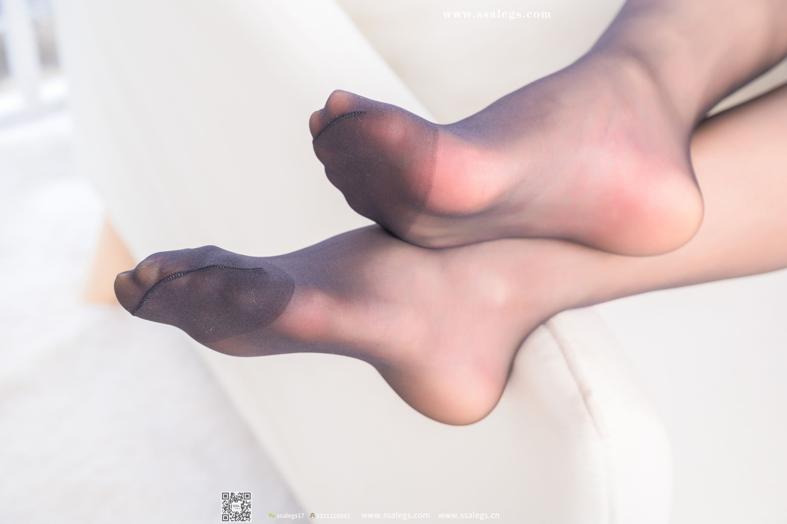 超清写真 No.384 小佩 港味黑色细绒短裙黑丝-图110