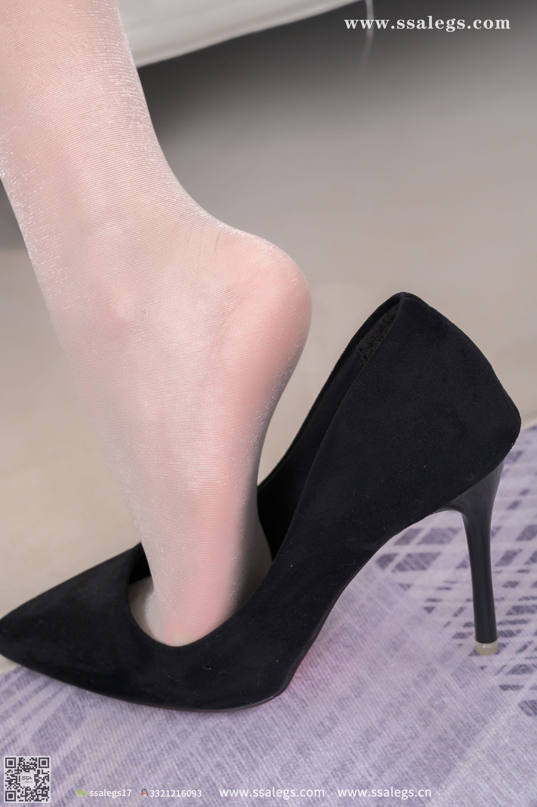 超清写真 No.387 素素 吊带短裙下亮闪闪开档肉丝(上)-图60