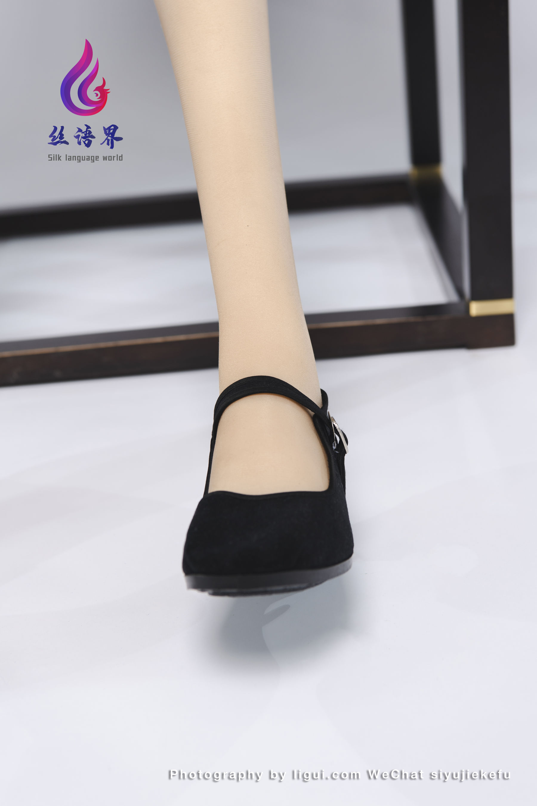 瑜薇 缚娃虐恋-图3