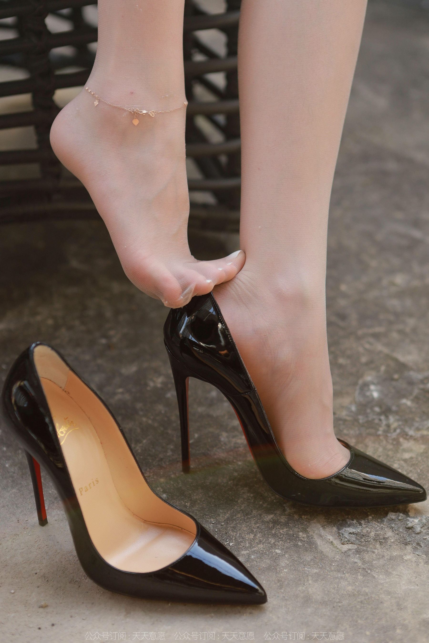 模特 佳爷 《圣诞红裙女神》-图36