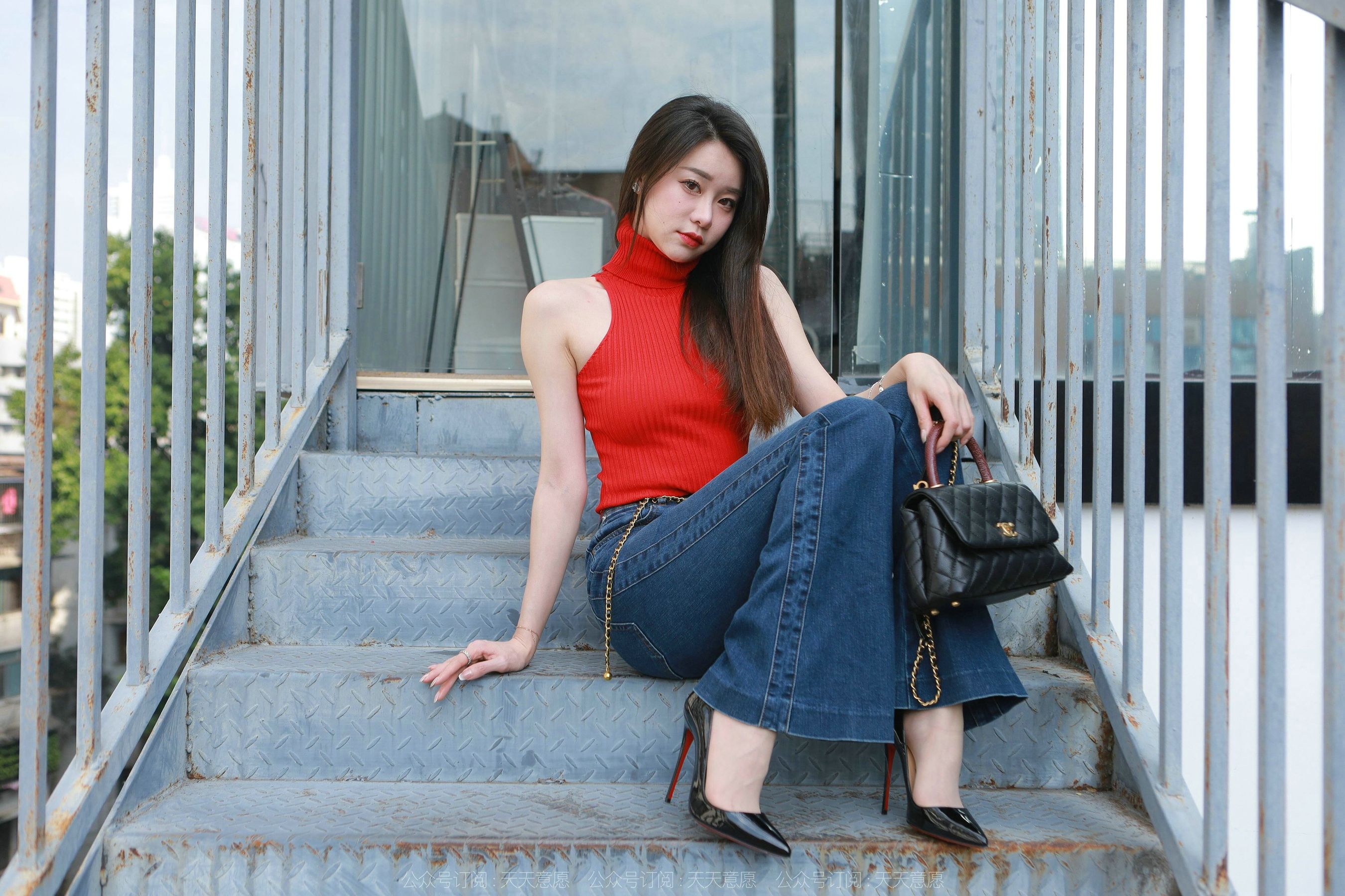 模特 佳爷 《红底高跟库里丝》-图13