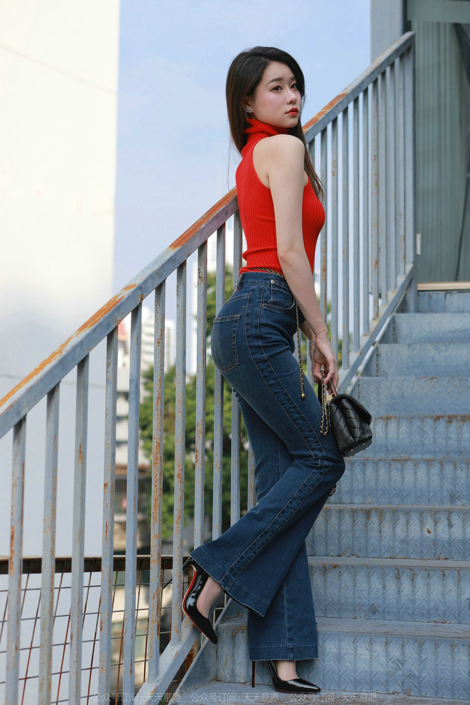 模特 佳爷 《红底高跟库里丝》-图46