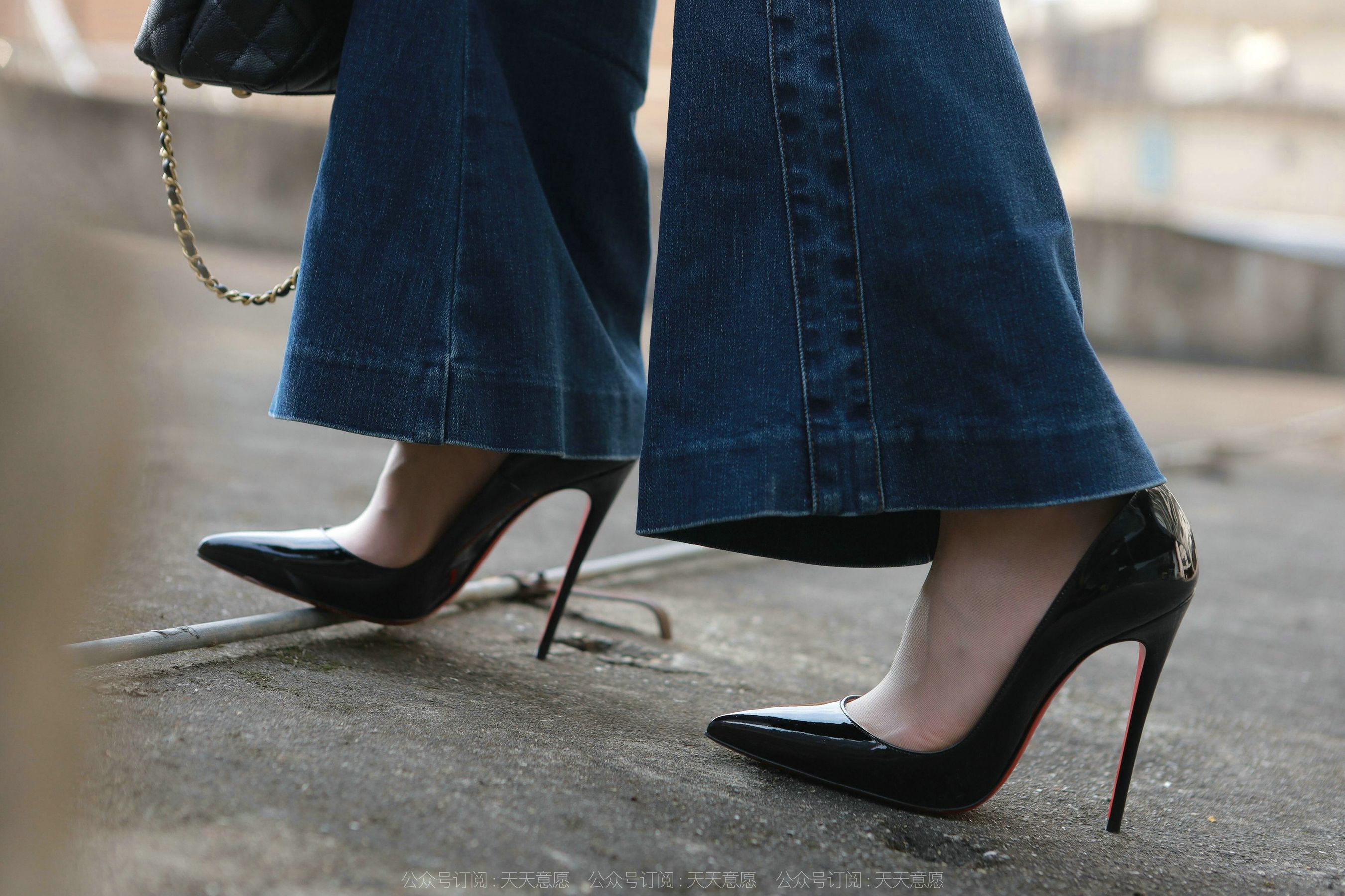 模特 佳爷 《红底高跟库里丝》-图76