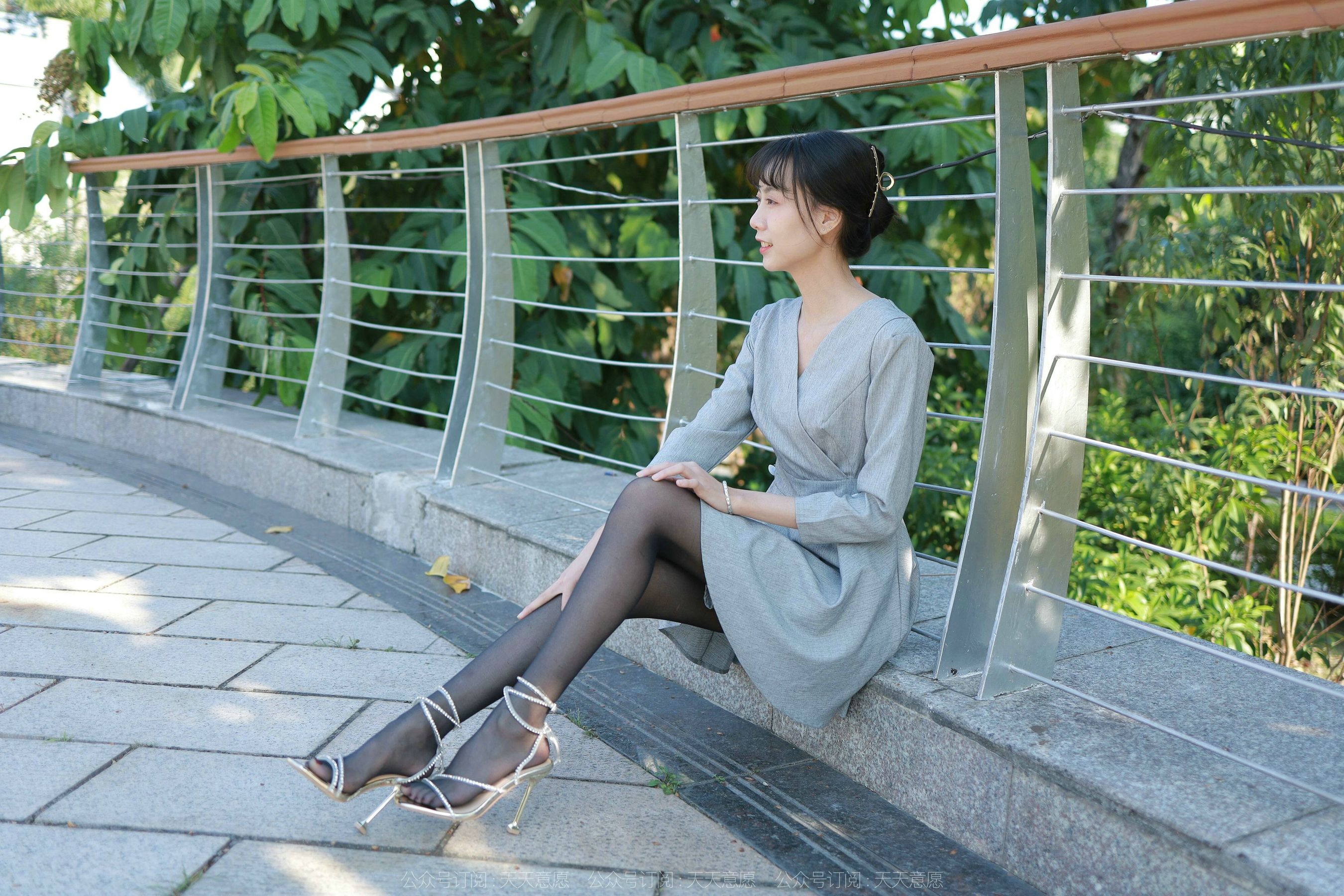 模特 团团 《暖阳下的黑色丝念》-图64