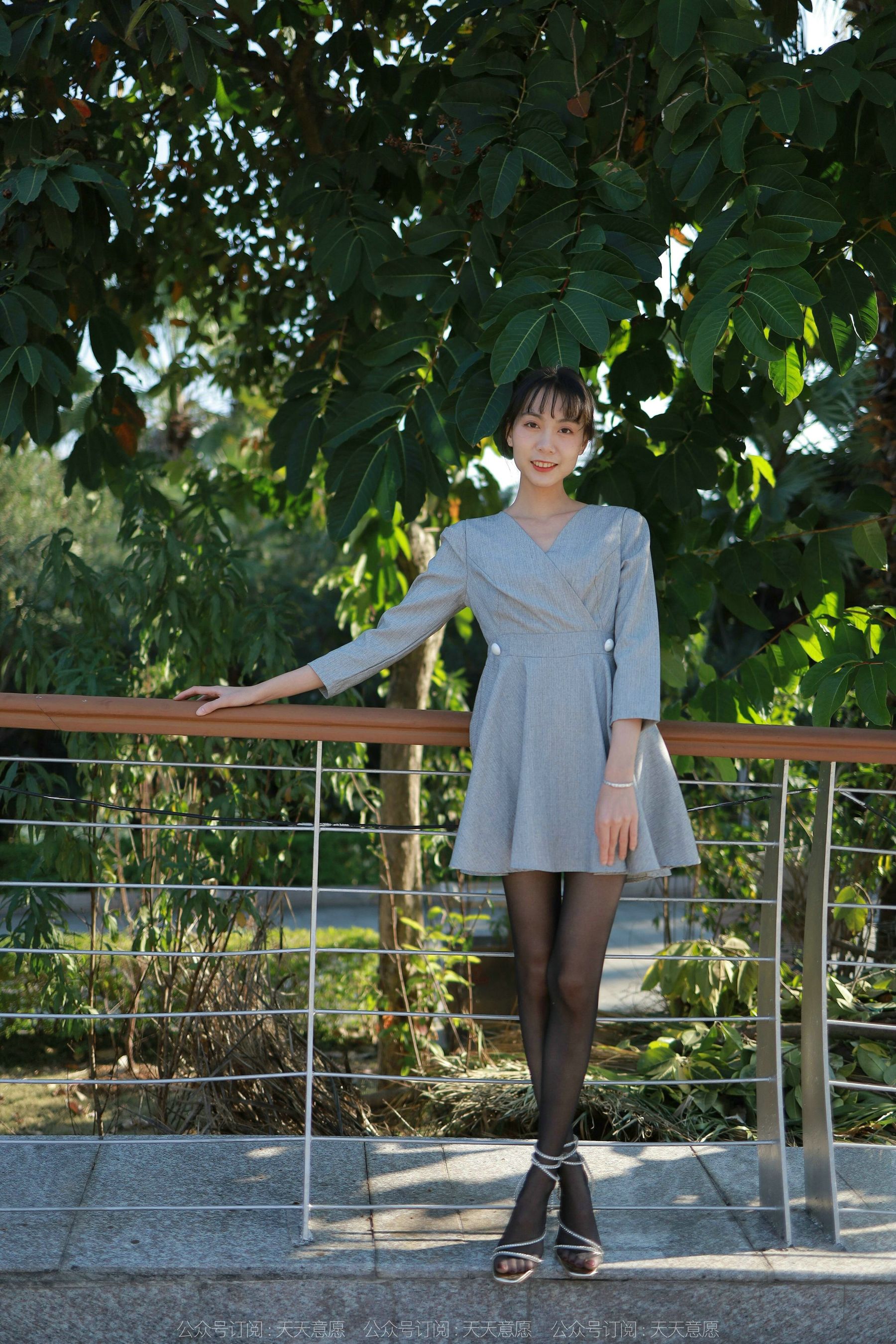 模特 团团 《暖阳下的黑色丝念》-图91