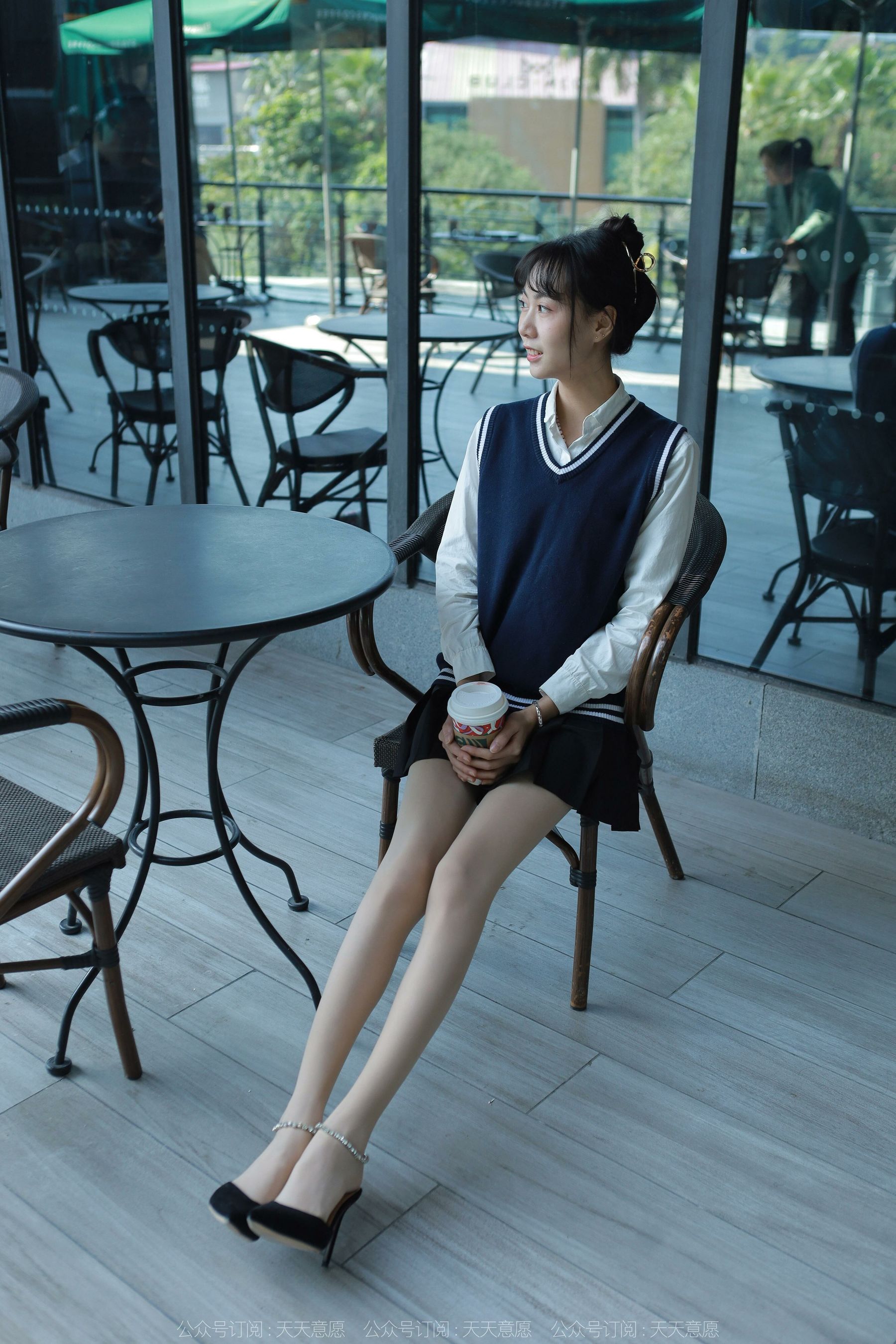 模特 团团 《纯玉学苑装》-图13