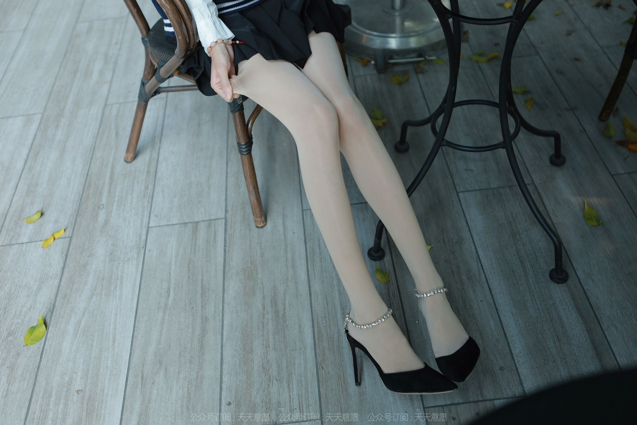 模特 团团 《纯玉学苑装》-图33