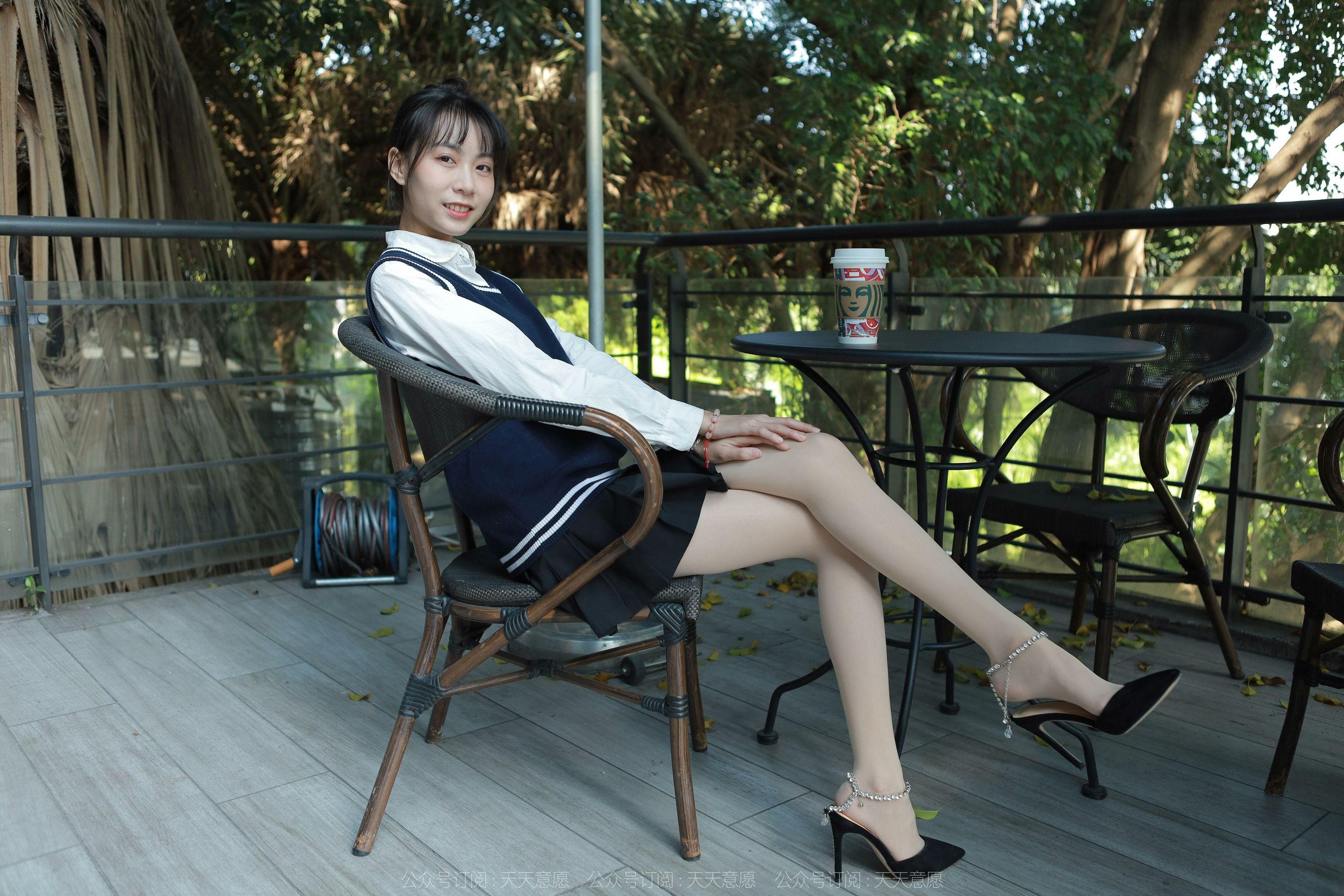 模特 团团 《纯玉学苑装》-图38