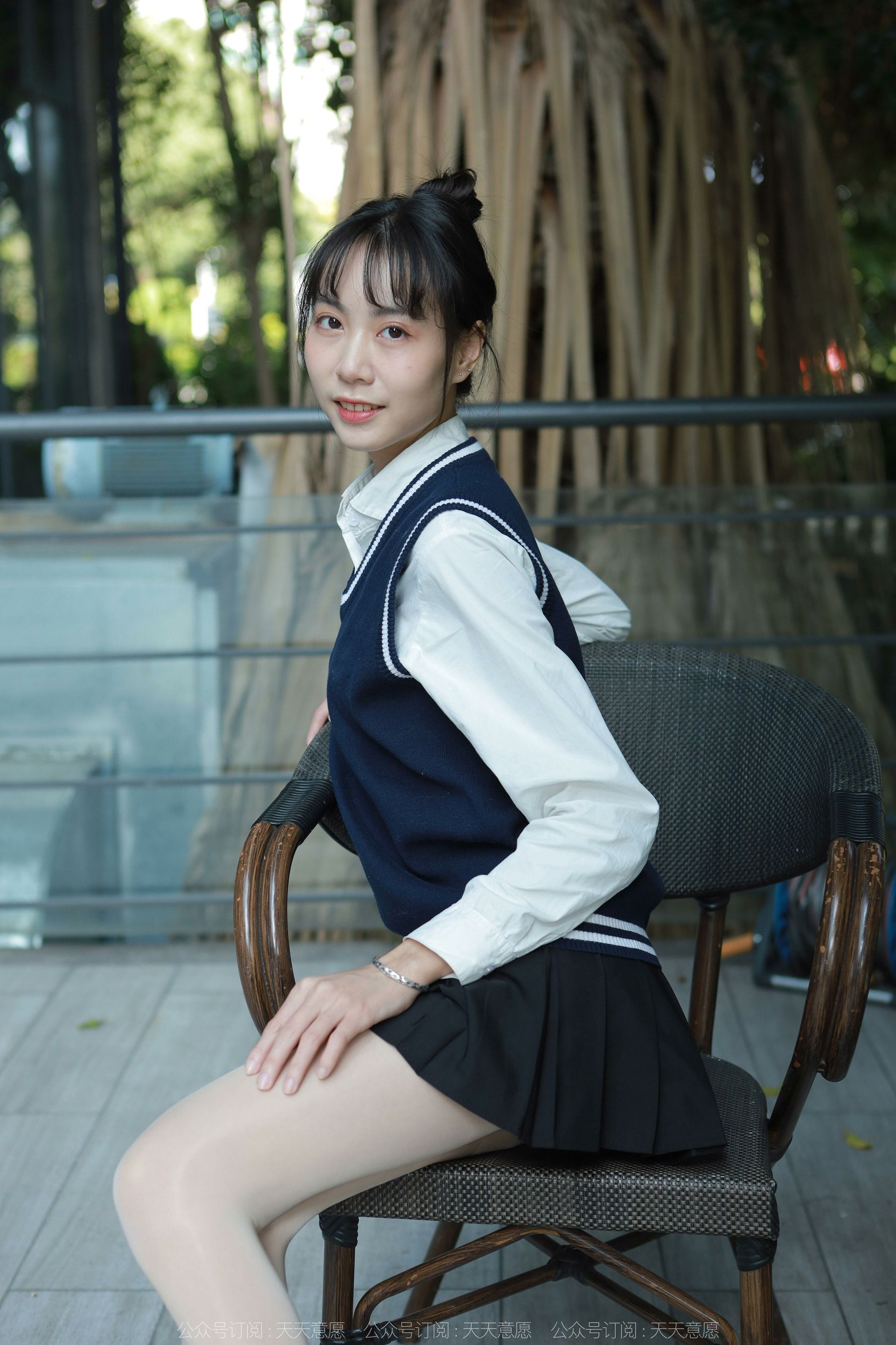 模特 团团 《纯玉学苑装》-图49