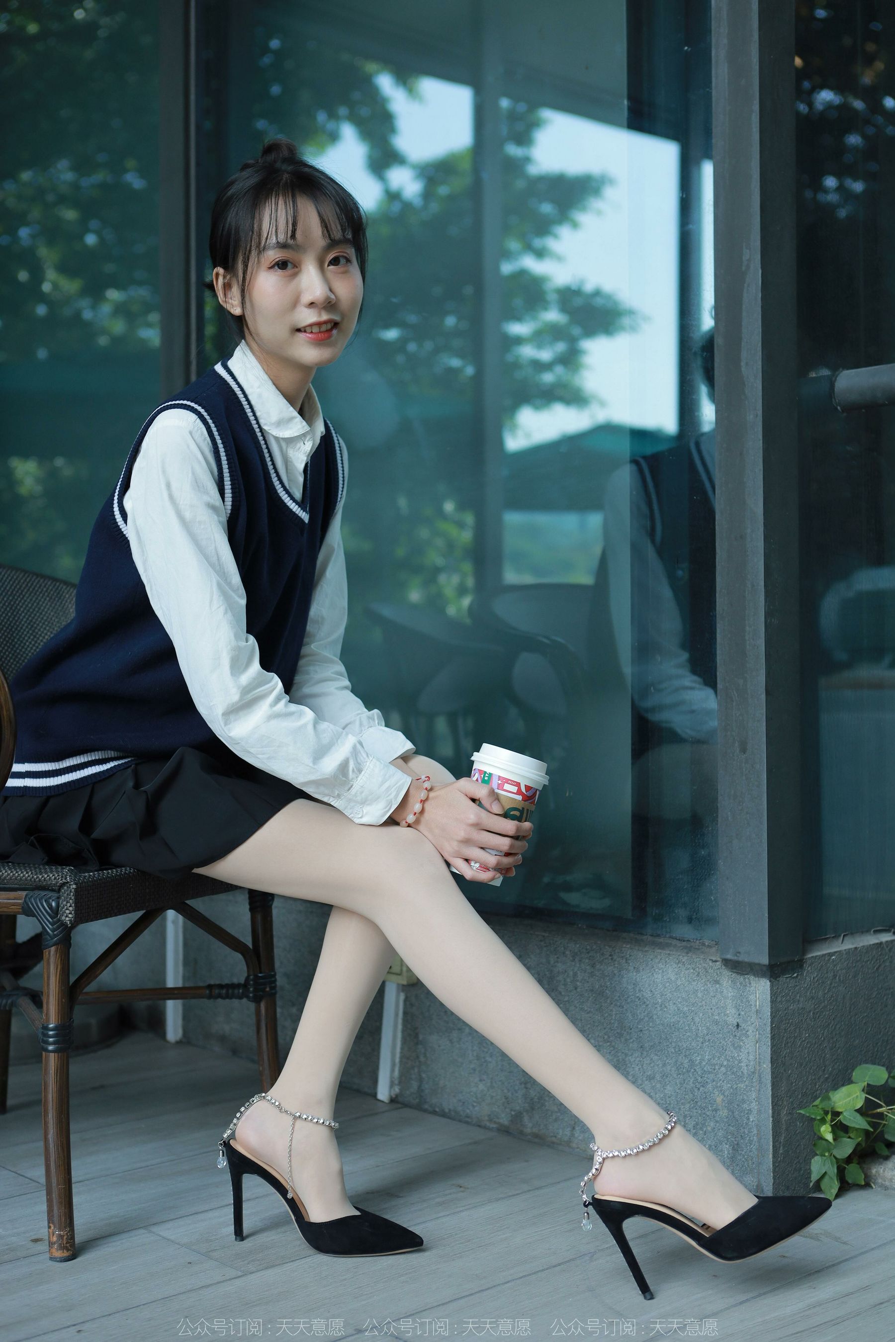 模特 团团 《纯玉学苑装》-图68