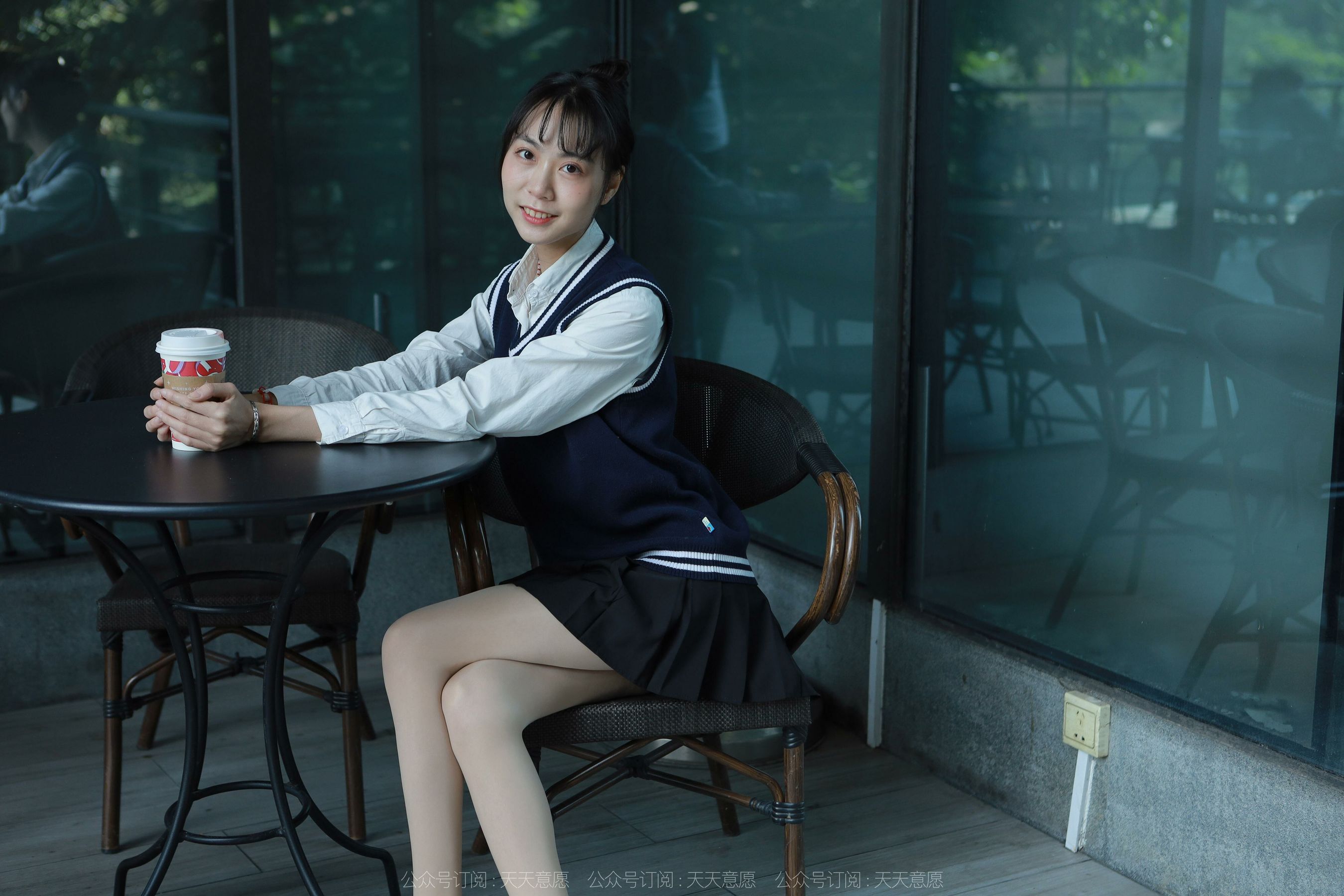 模特 团团 《纯玉学苑装》-图75