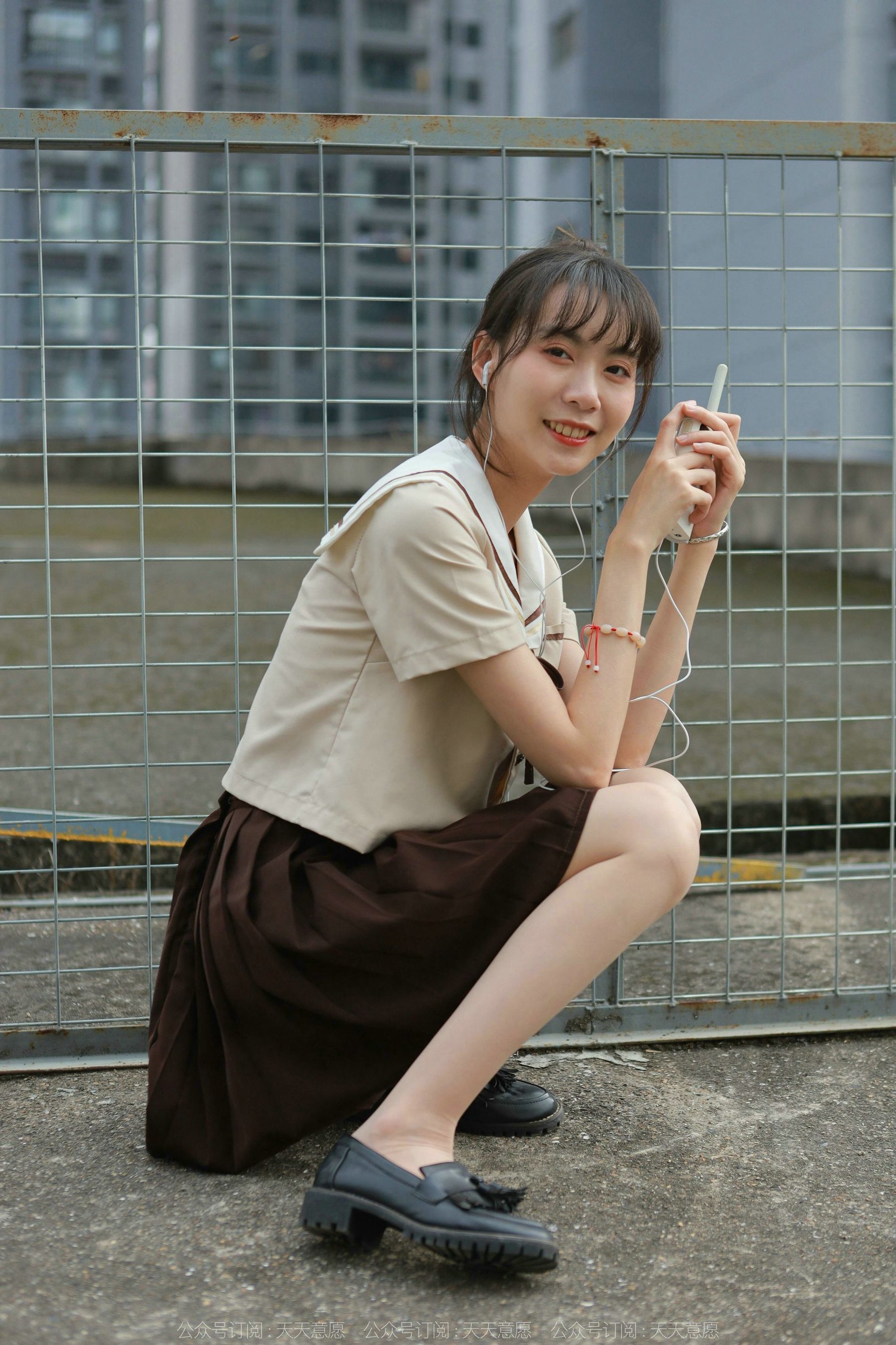 模特 团团 《网易云长腿少女》-图21