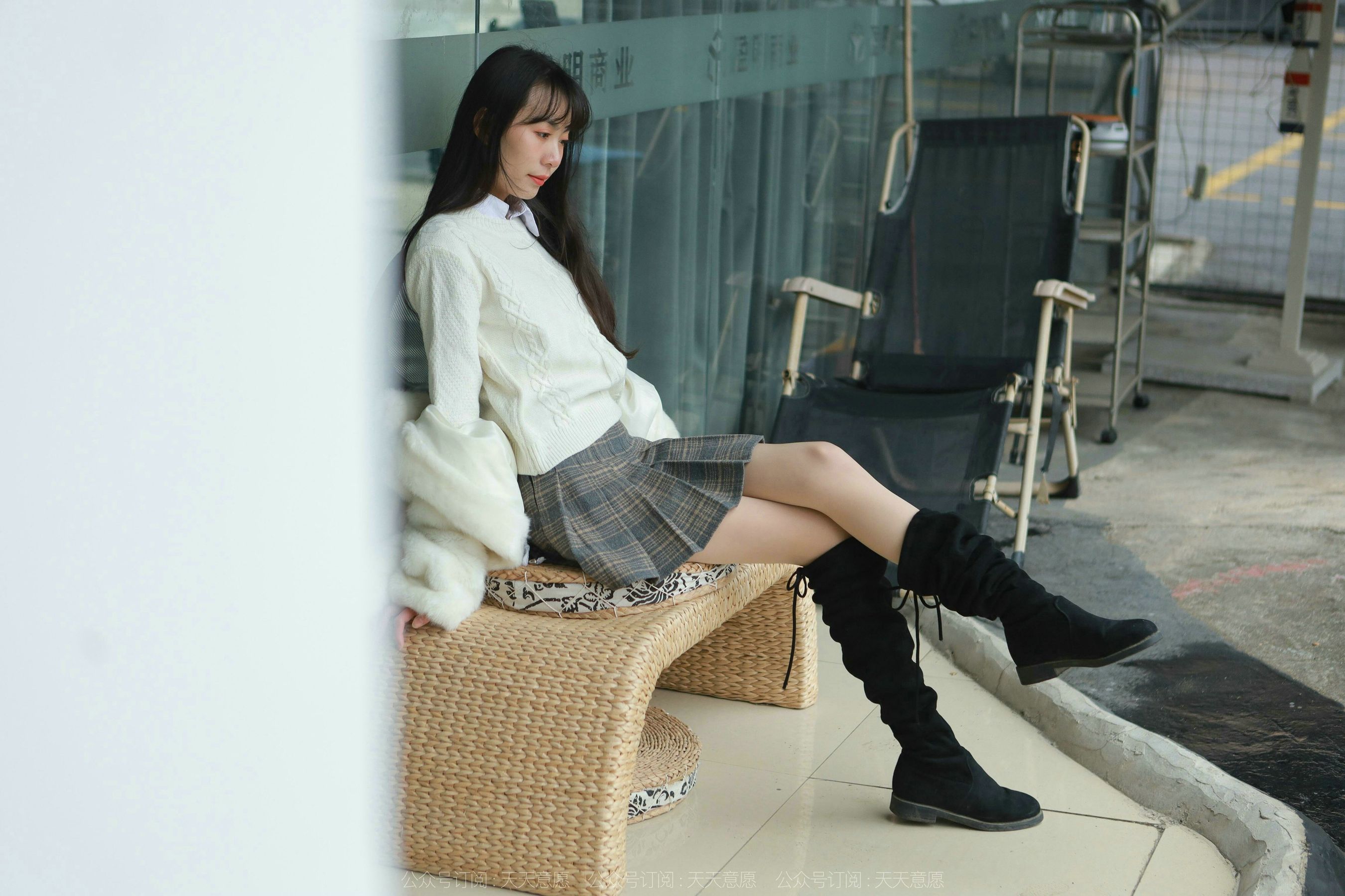 模特 团团 《长靴肉丝》-图45