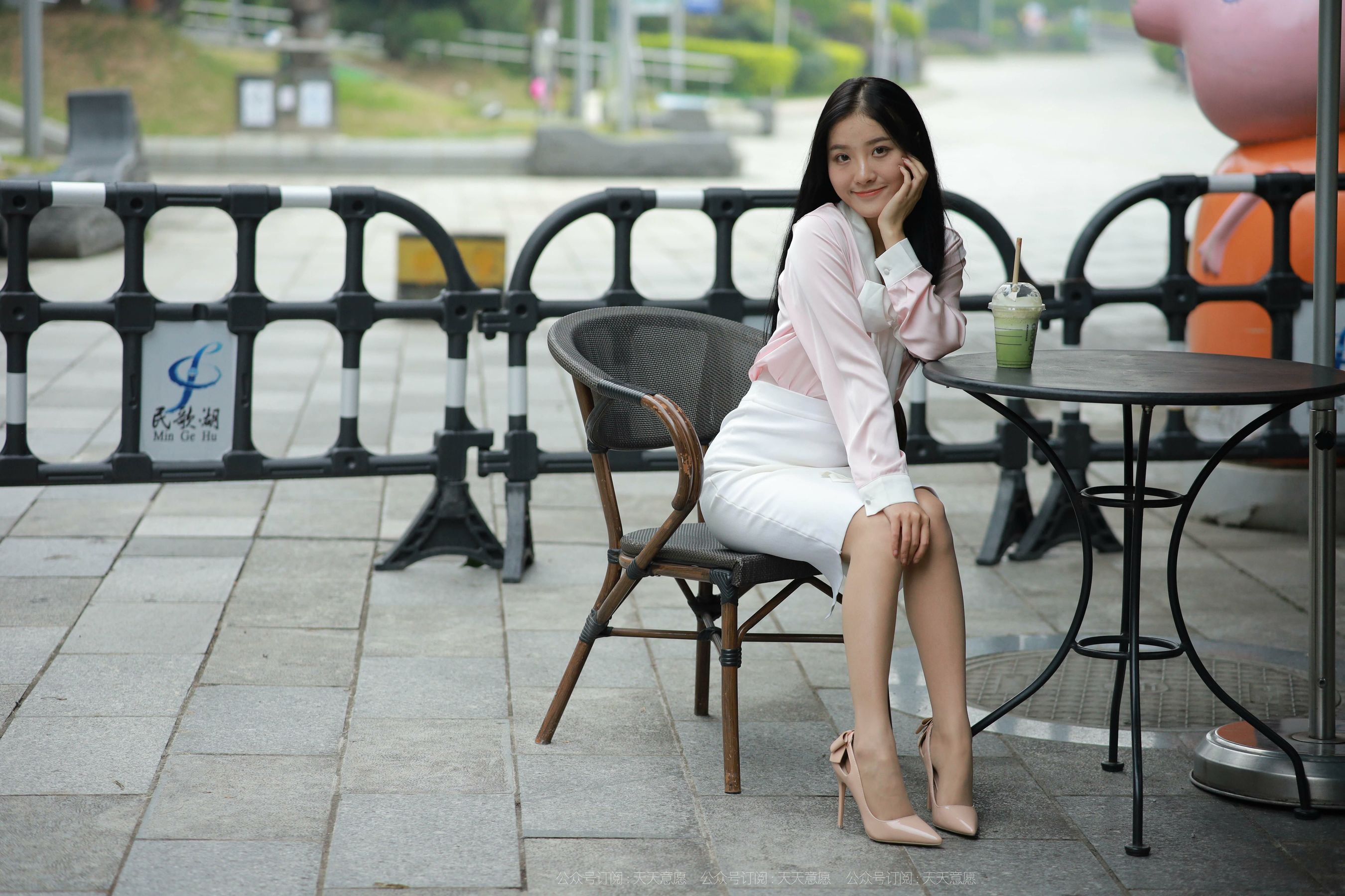 模特 婉苹 《粉红色的回忆》-图2