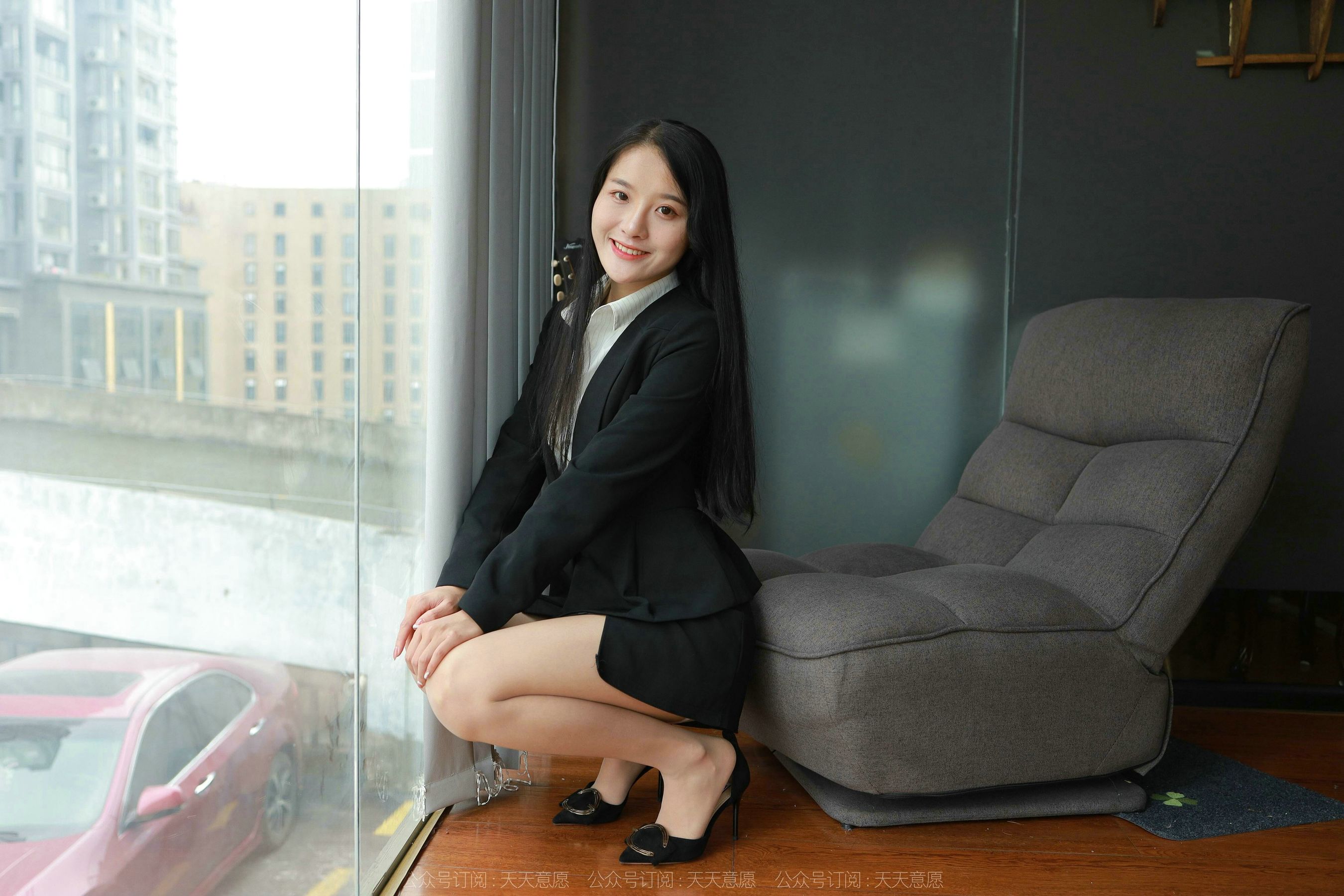 模特 婉萍 《OL俏佳人》-图77