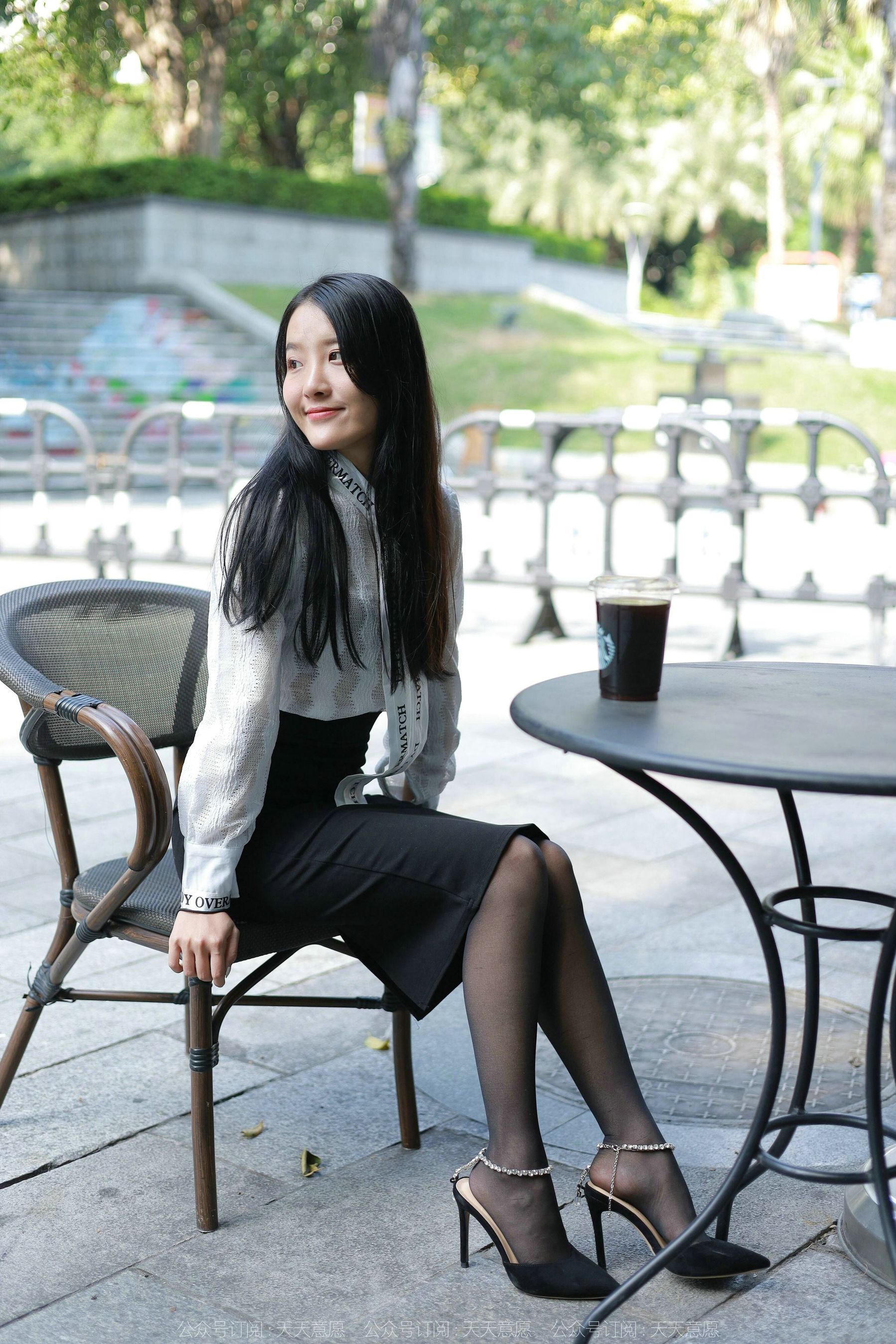 模特 婉萍 《性感OL窄裙》-图38