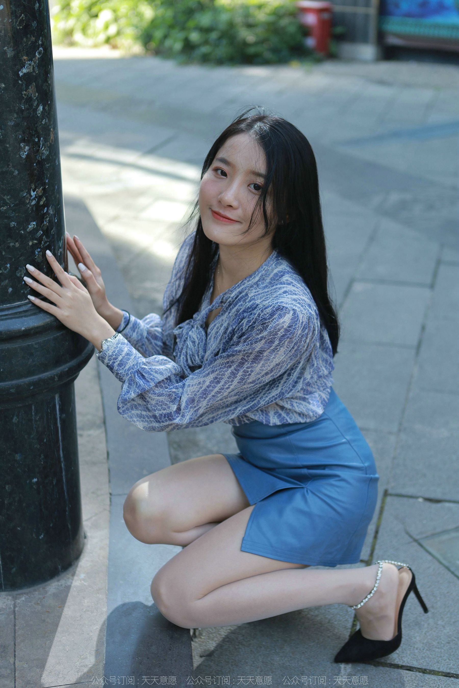 模特 婉萍 《油亮蓝色短裙》-图41