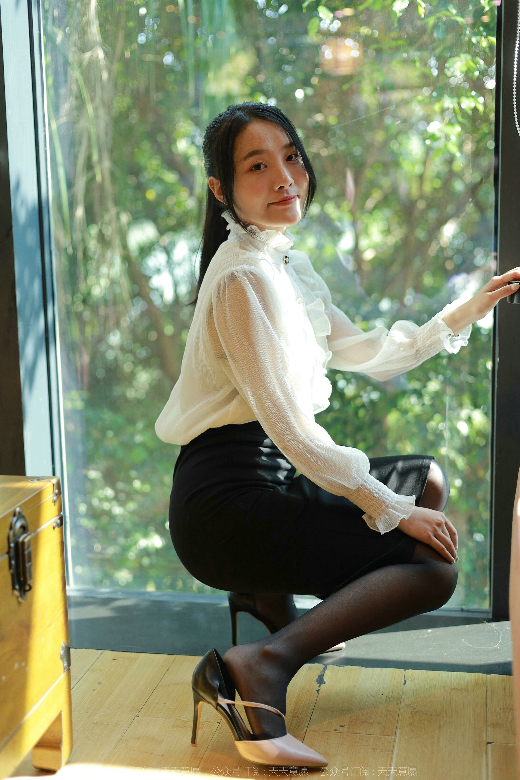 模特 婉萍 《黑丝咖啡》-图13