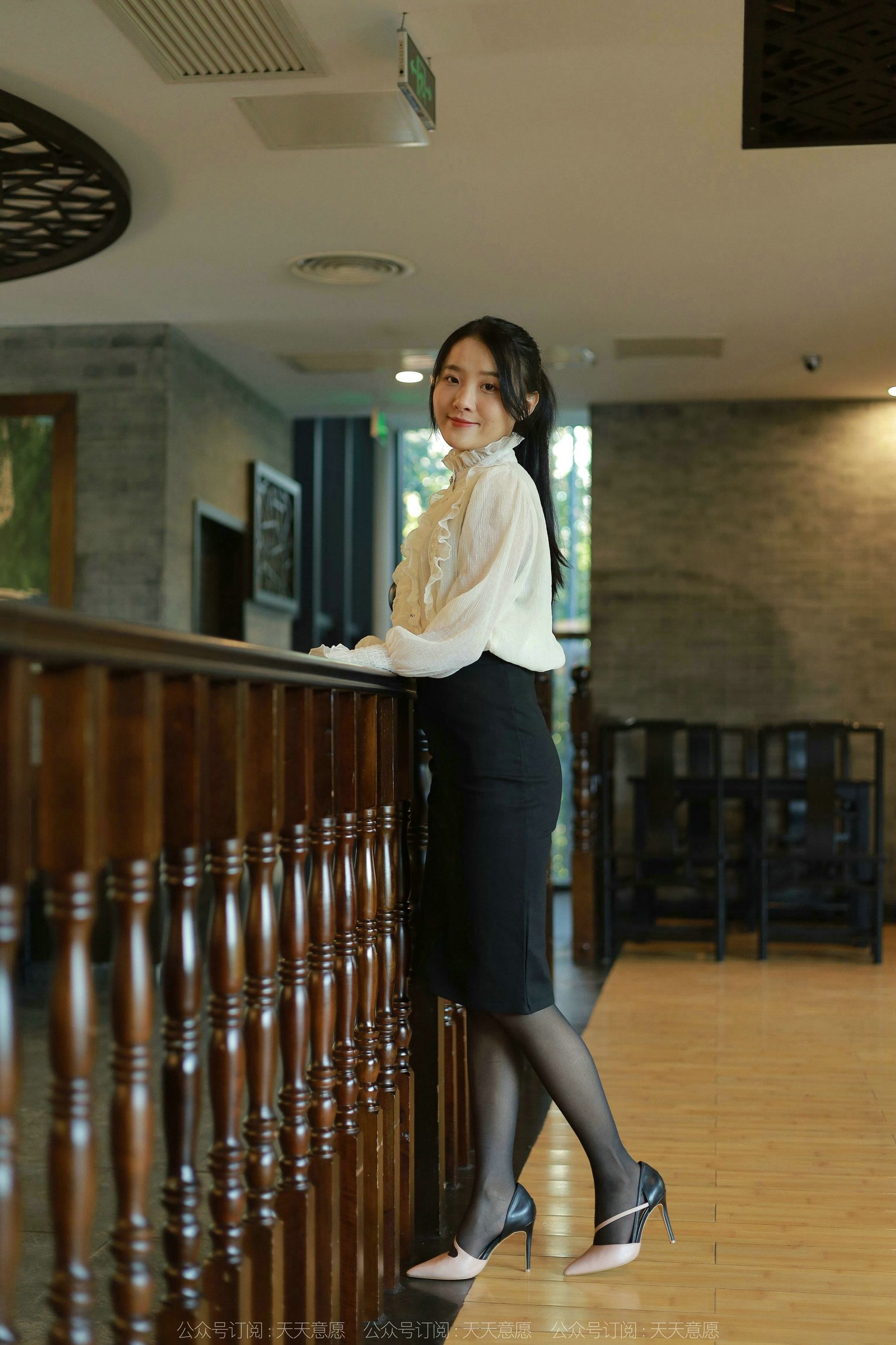 模特 婉萍 《黑丝咖啡》-图43