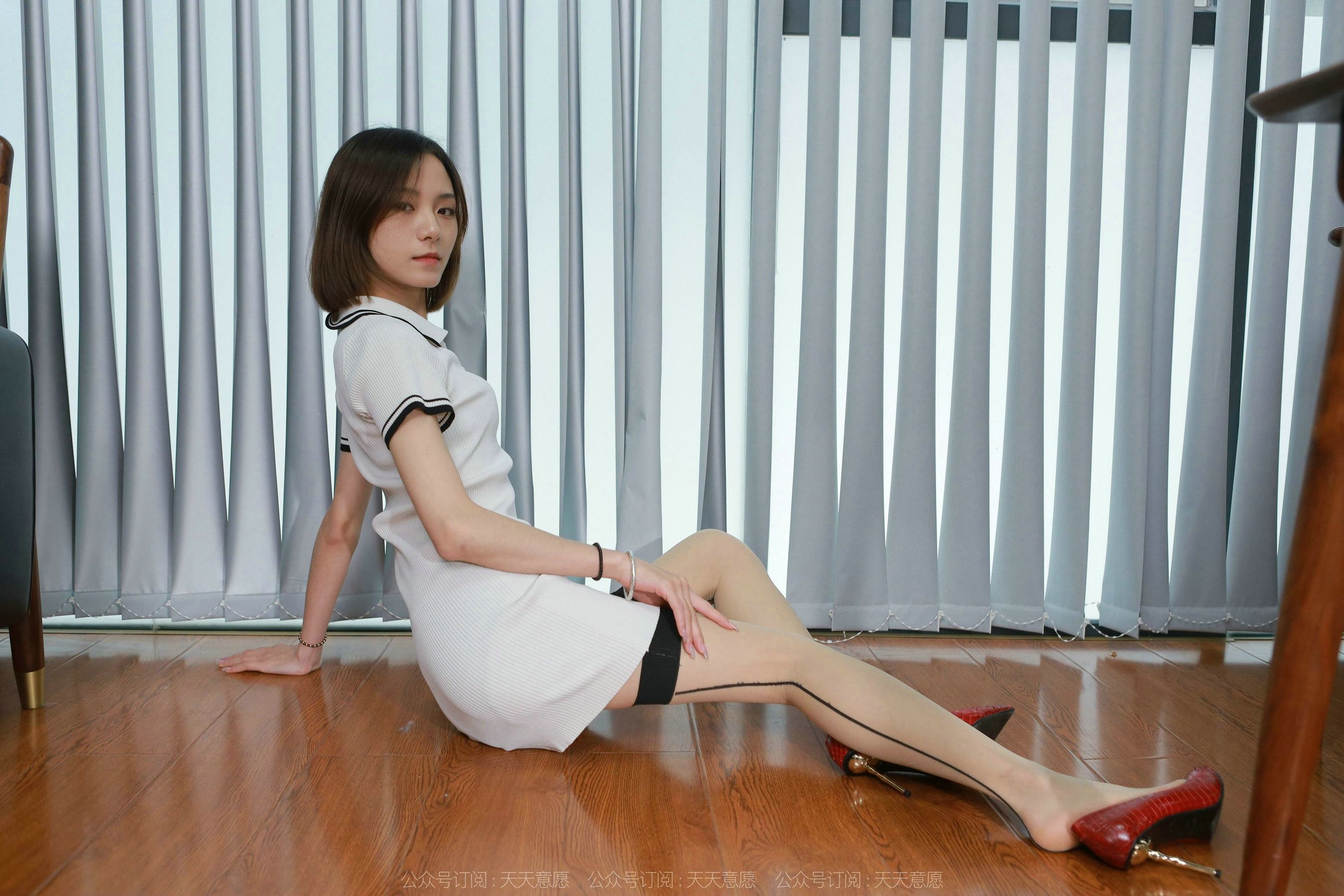 模特 小六 《性感后竖线》-图78