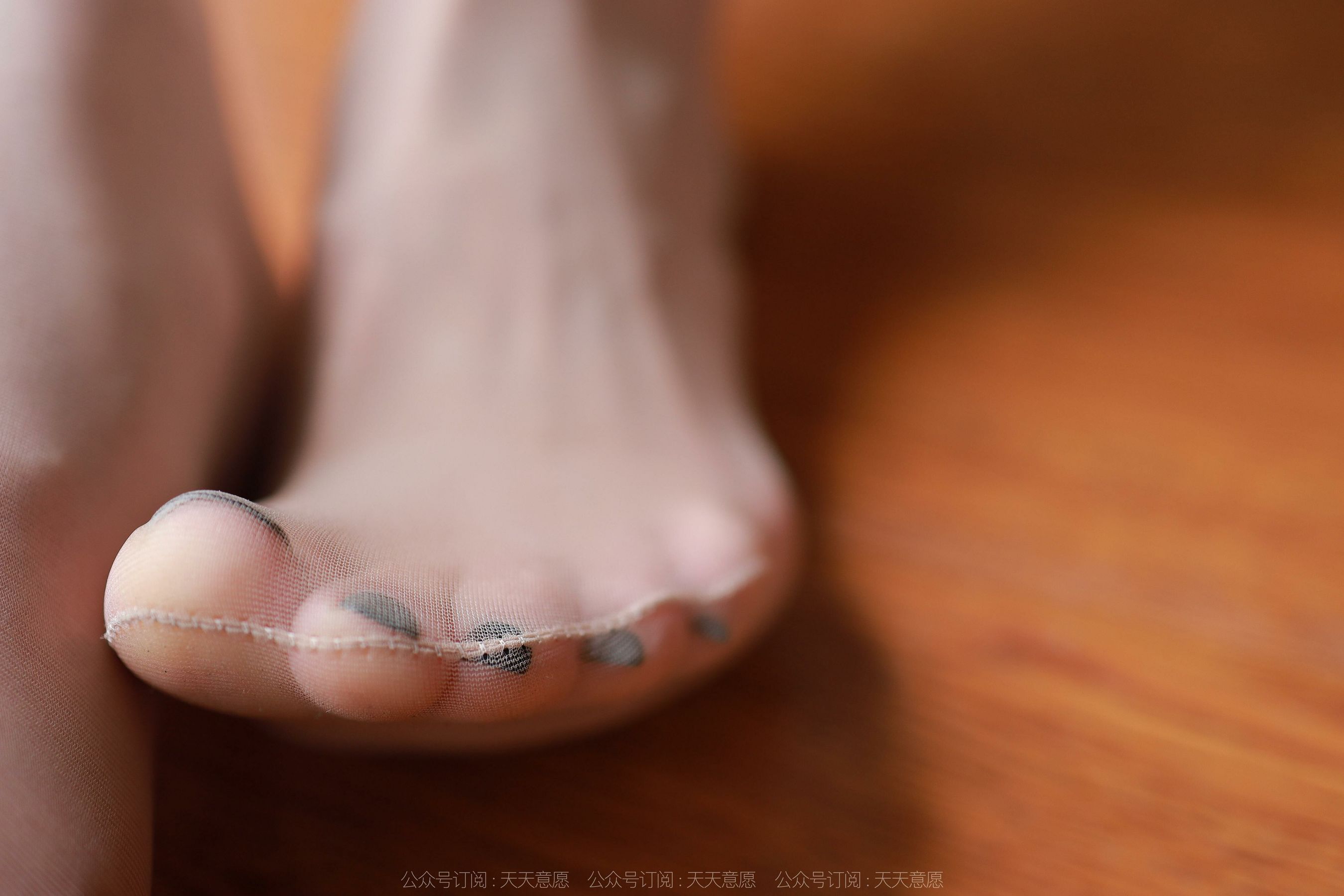 模特 小六 《短发配短裙》-图4