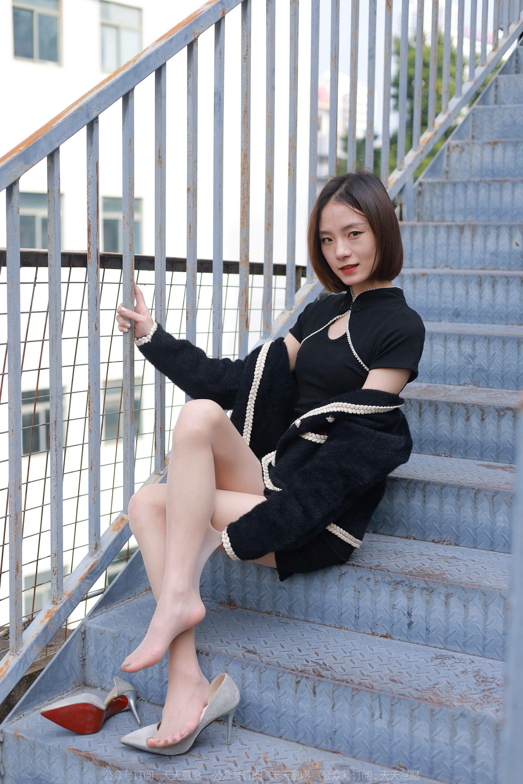 模特 小六 《黑色旗袍肉色丝》-图18