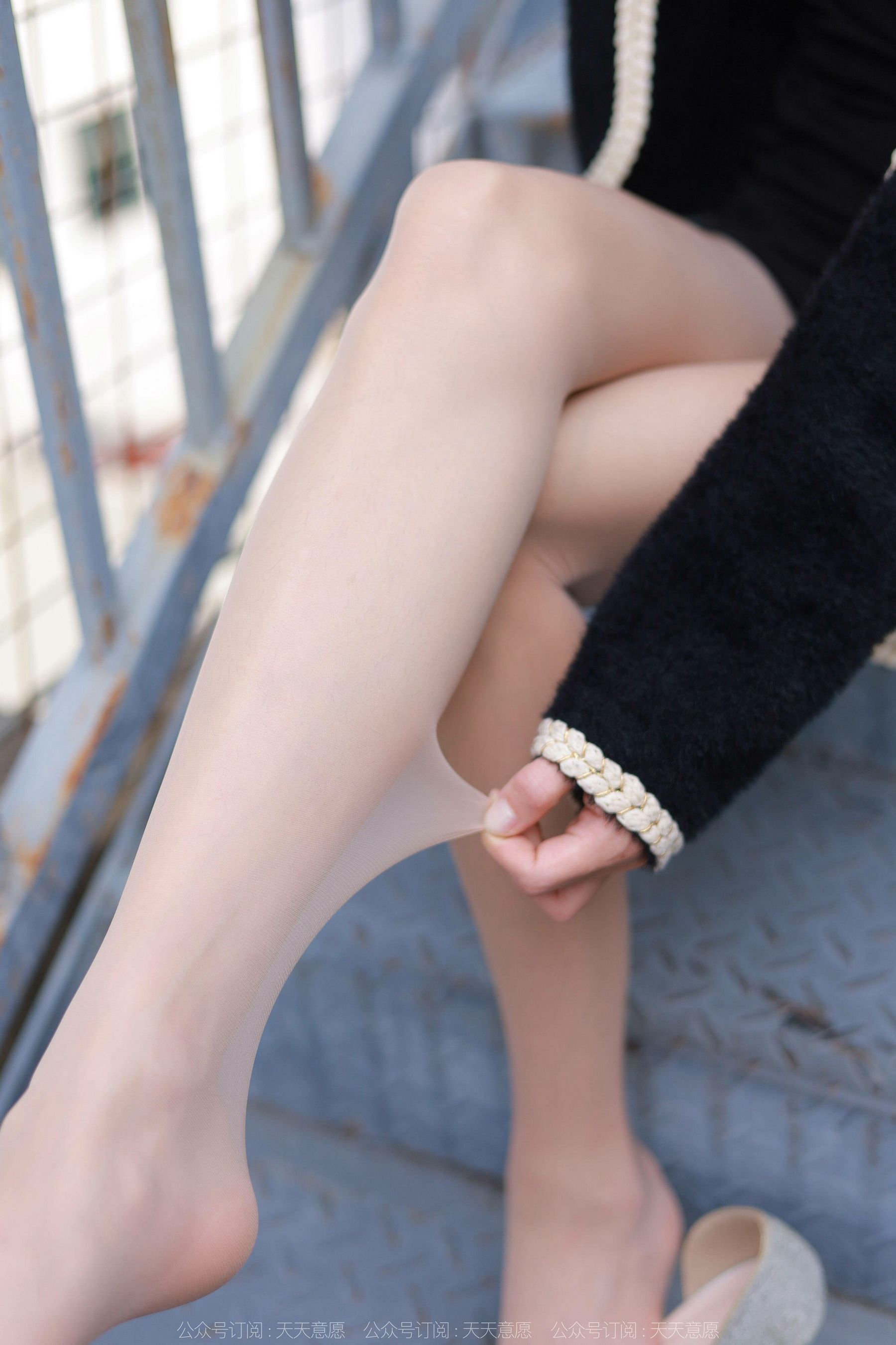 模特 小六 《黑色旗袍肉色丝》-图22