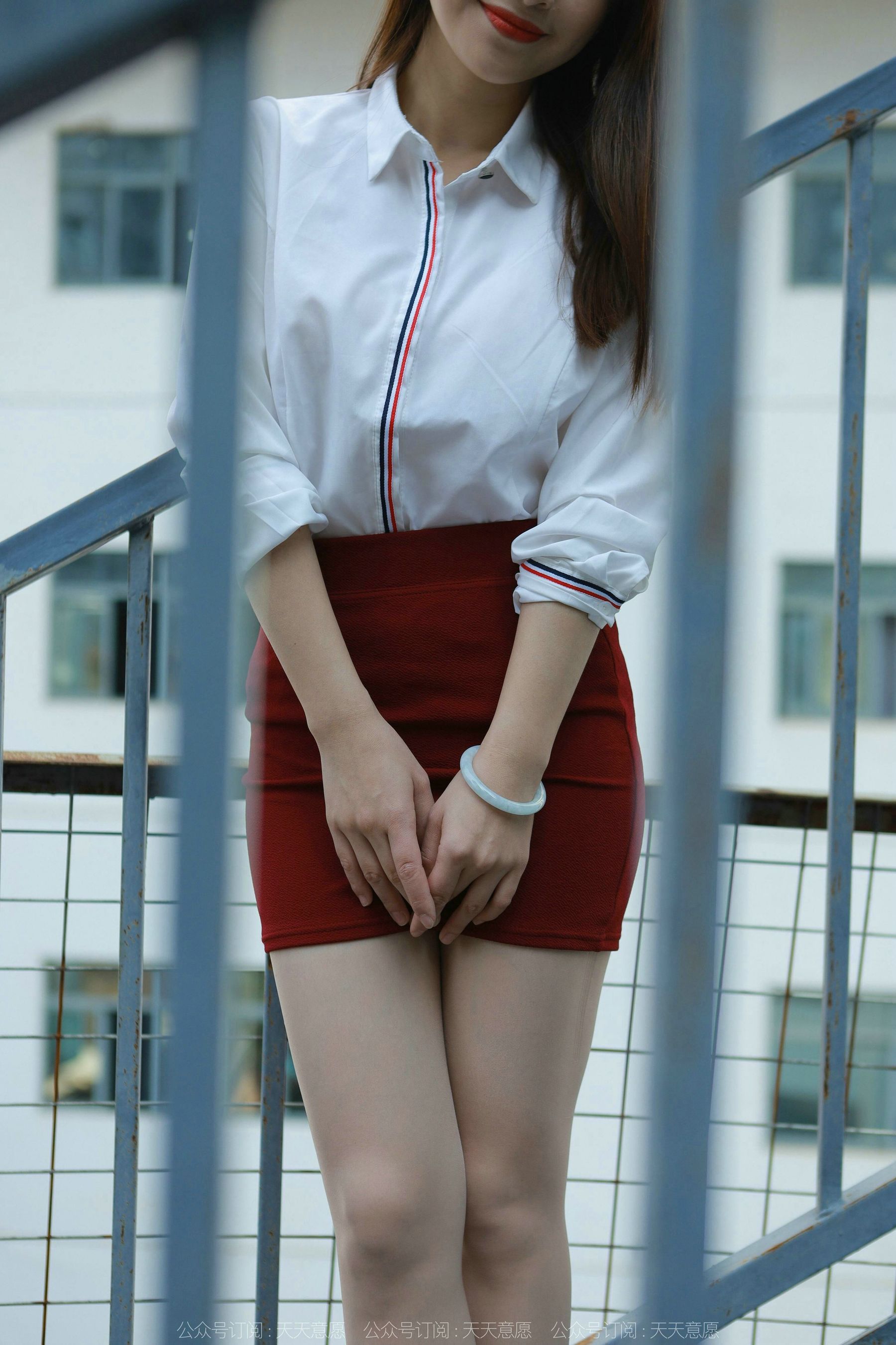 模特 小婕 《性感红色包臀裙》-图23