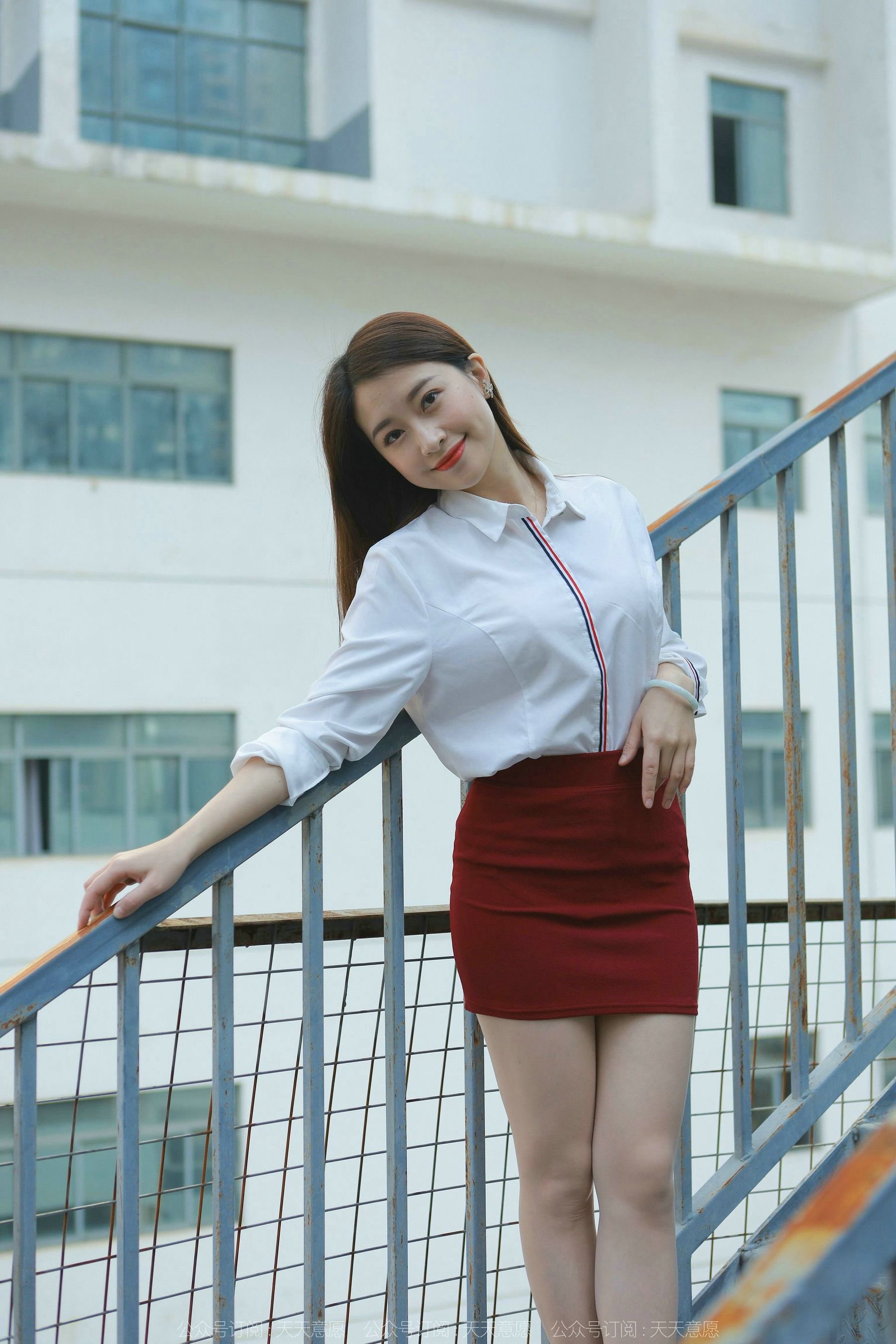 模特 小婕 《性感红色包臀裙》-图26