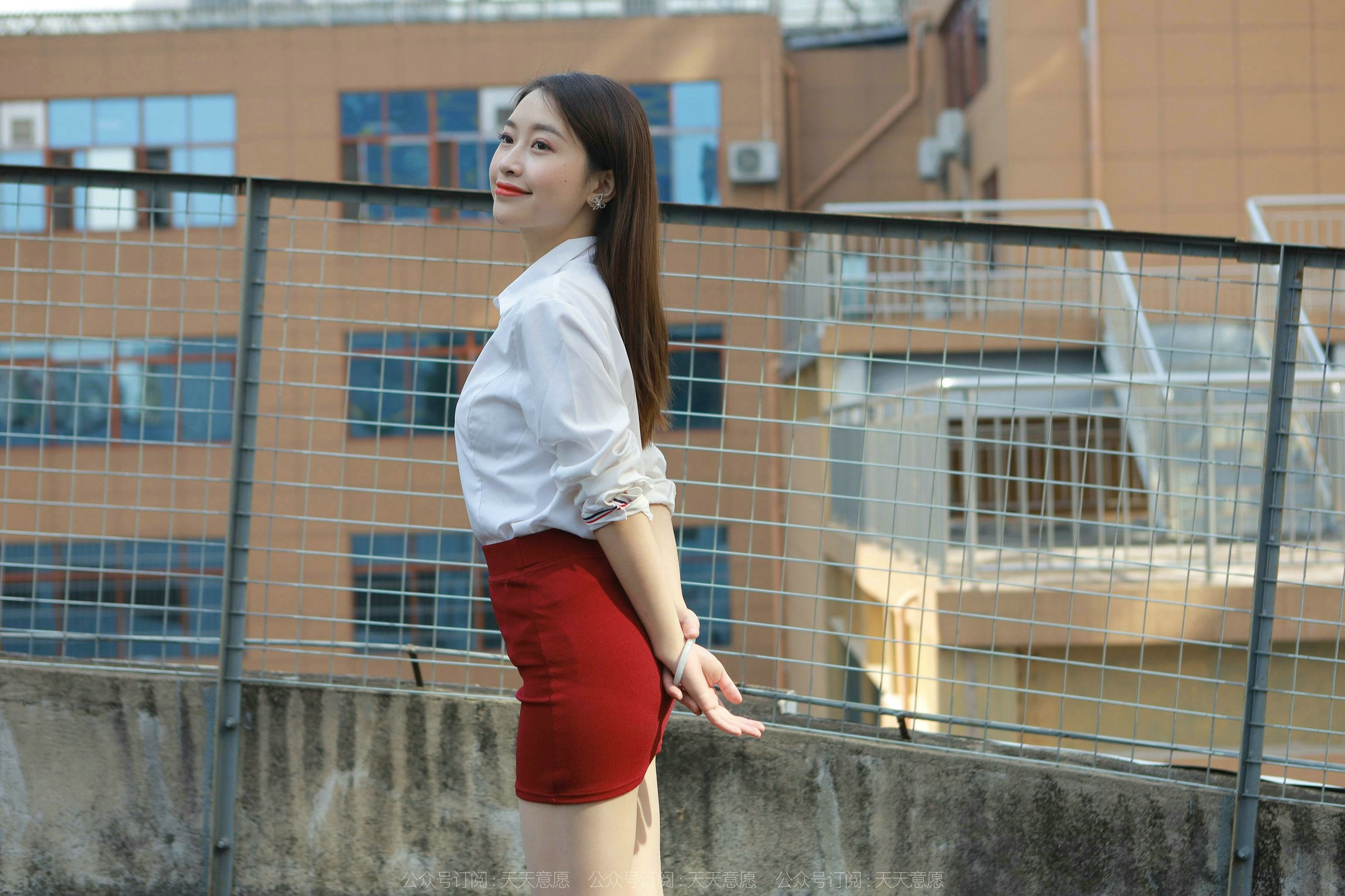 模特 小婕 《性感红色包臀裙》-图62