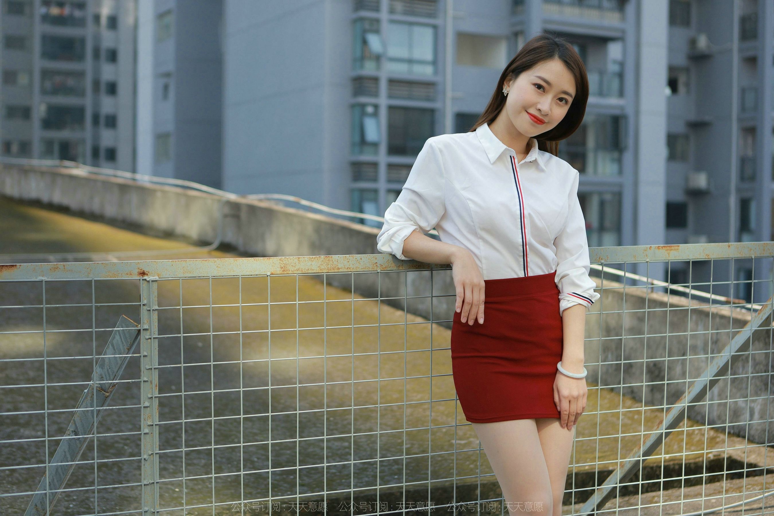 模特 小婕 《性感红色包臀裙》-图84