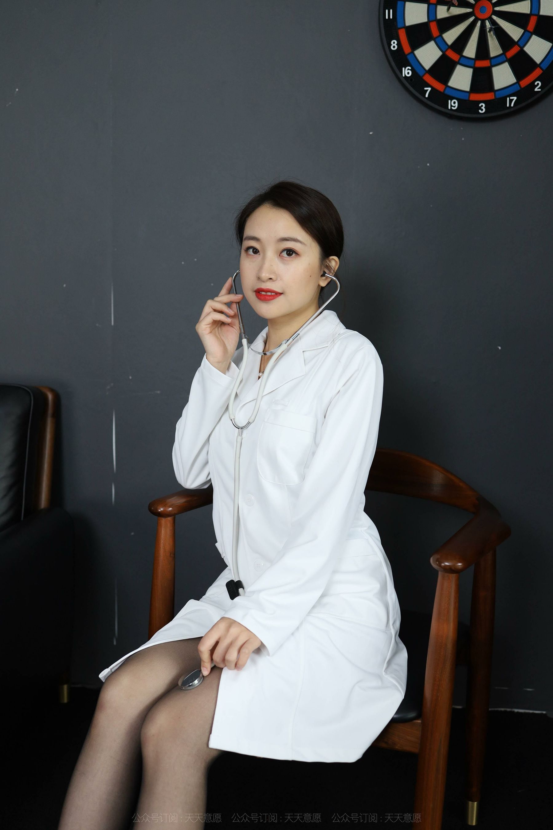 模特 小婕 《美女医生》-图14