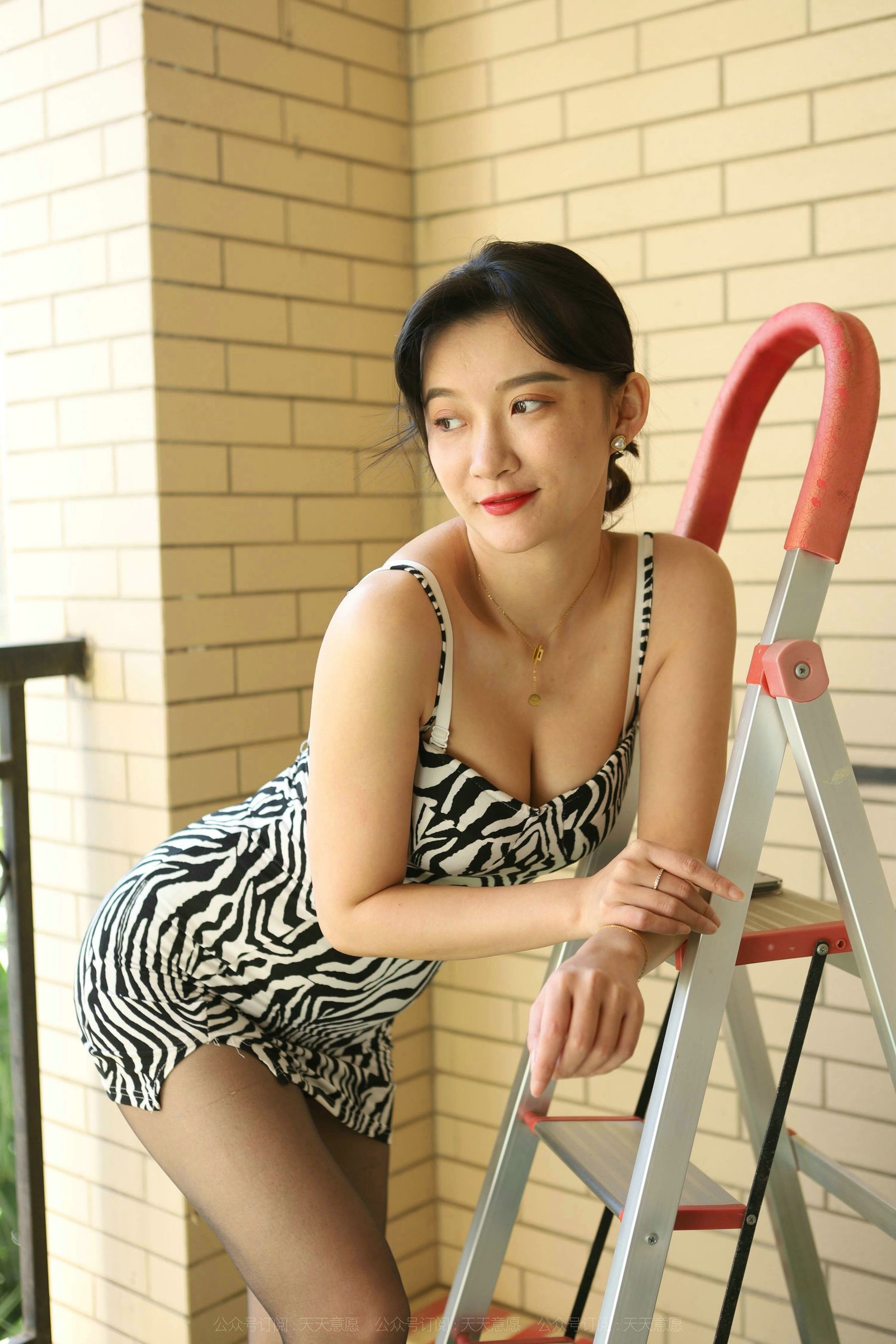 模特 秋秋 《丰满斑马纹》-图11