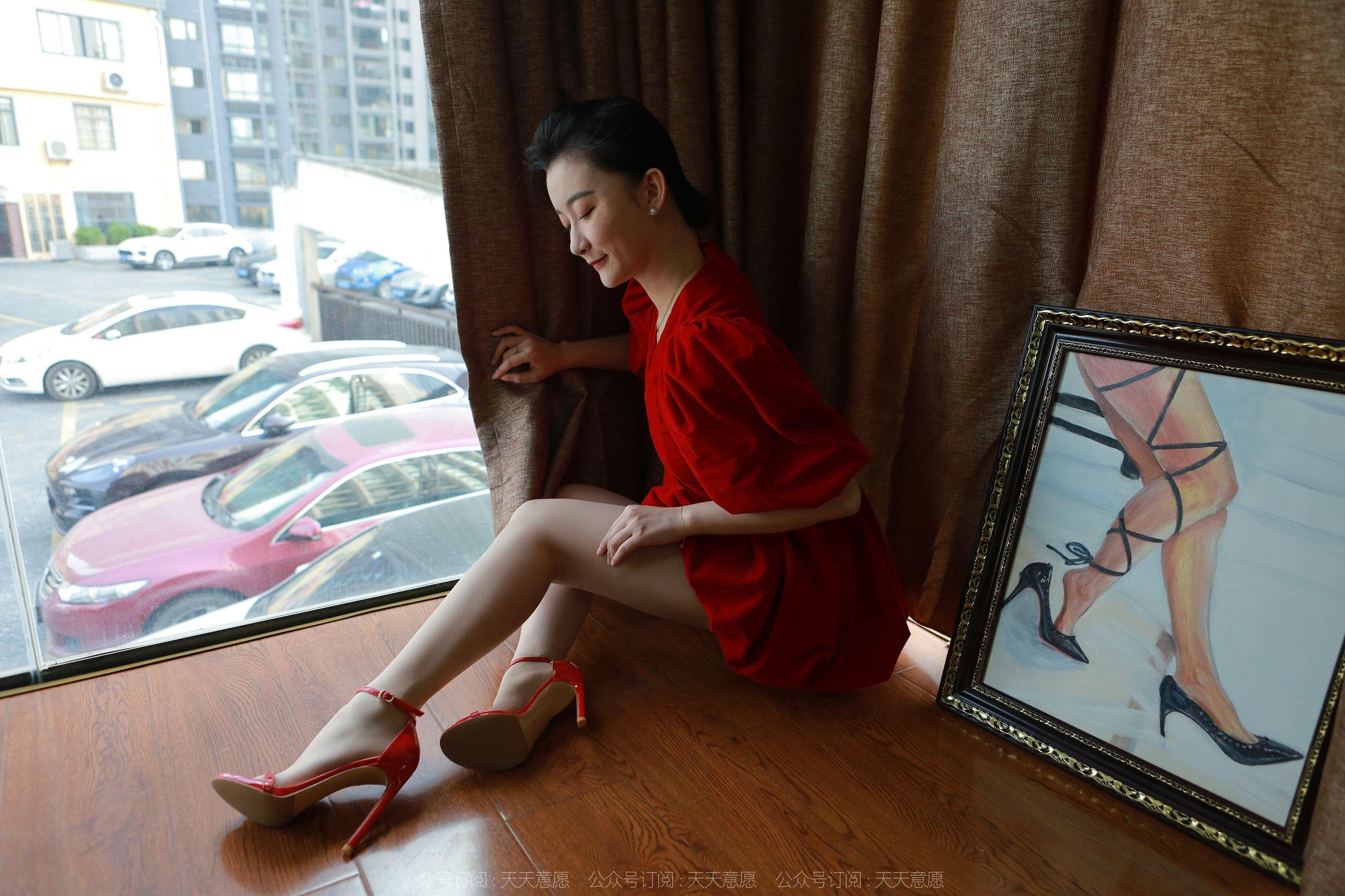 模特 秋秋 《跨年夜性感红裙》-图70