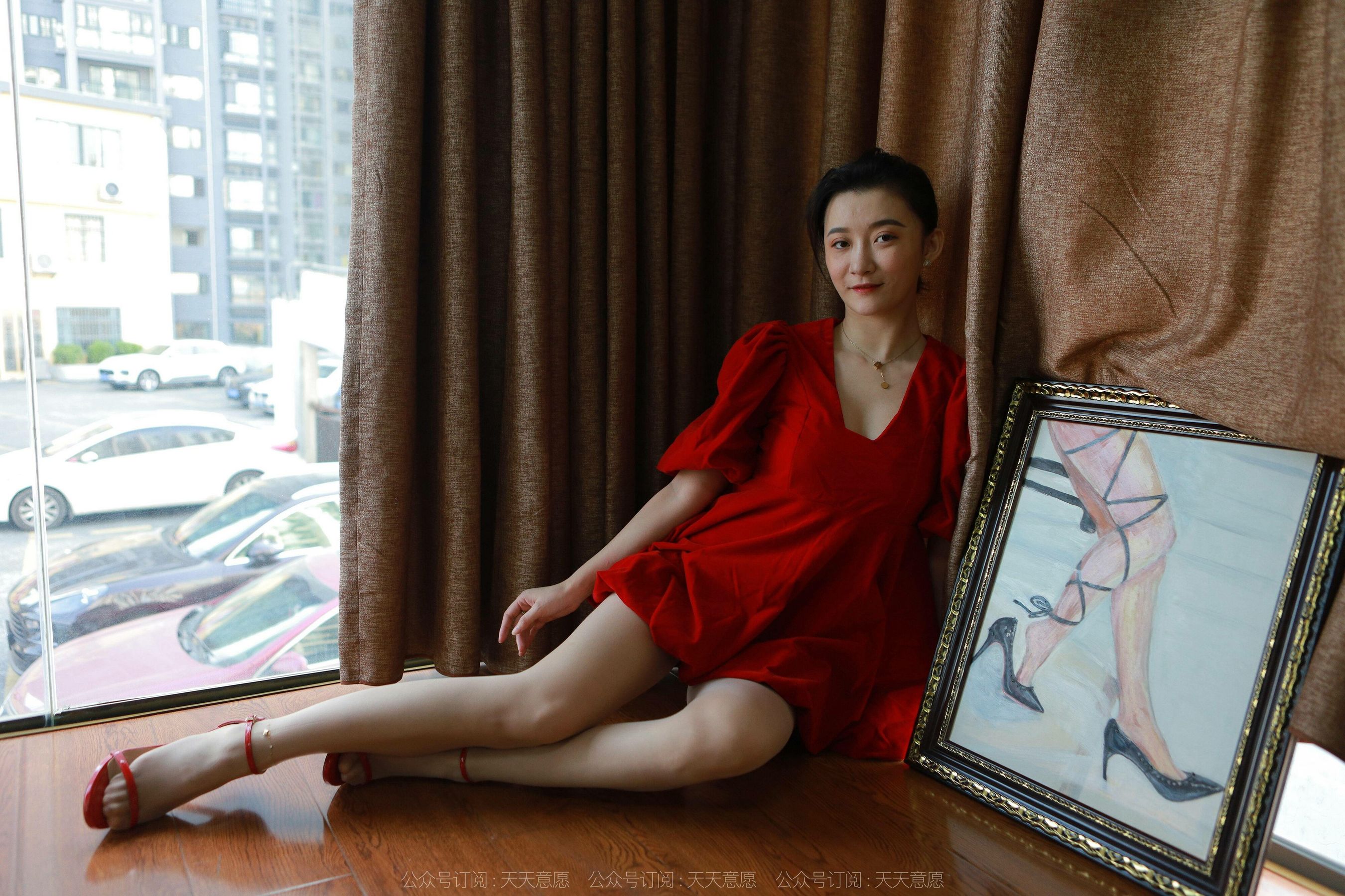 模特 秋秋 《跨年夜性感红裙》-图73