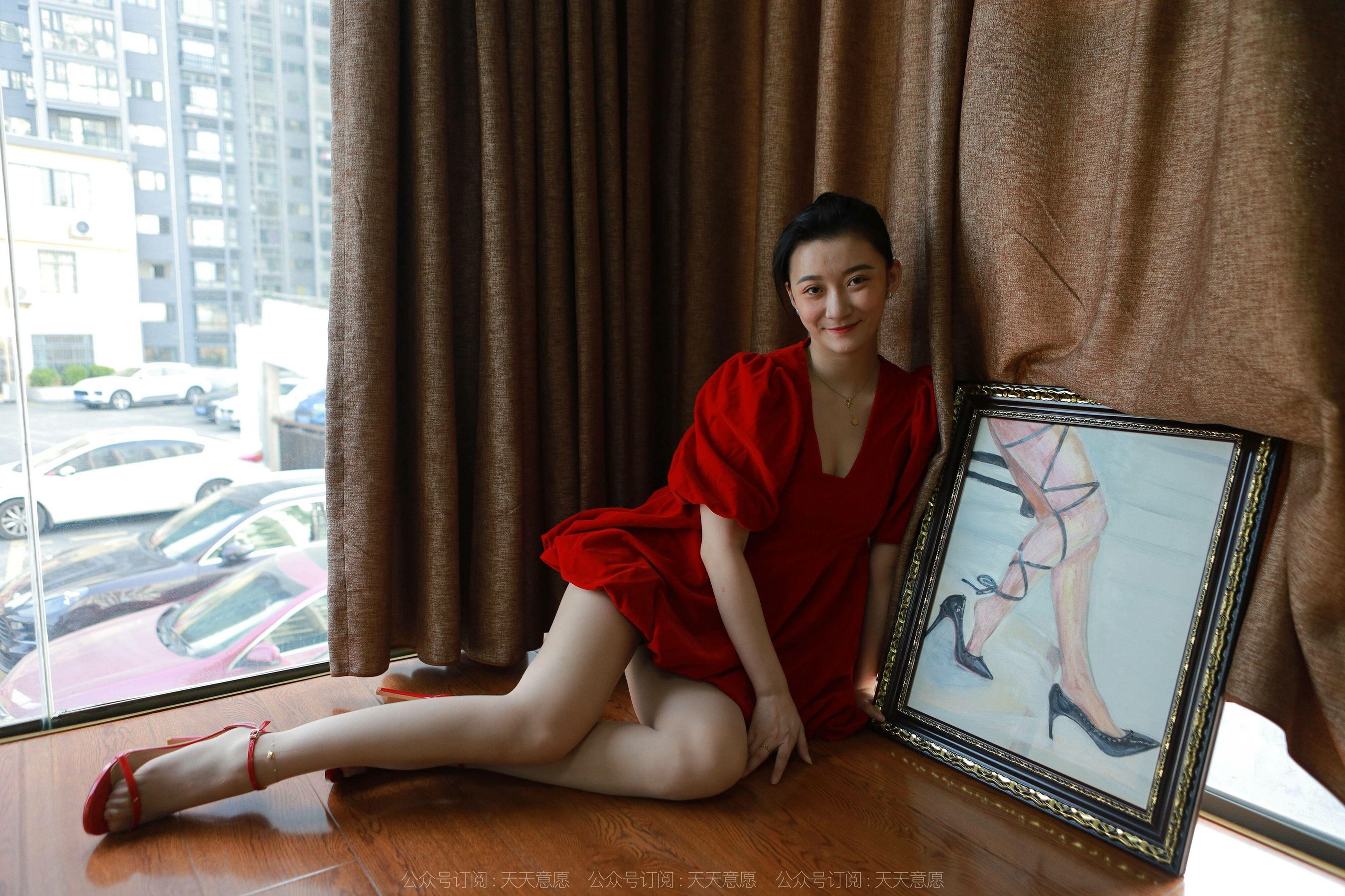 模特 秋秋 《跨年夜性感红裙》-图74