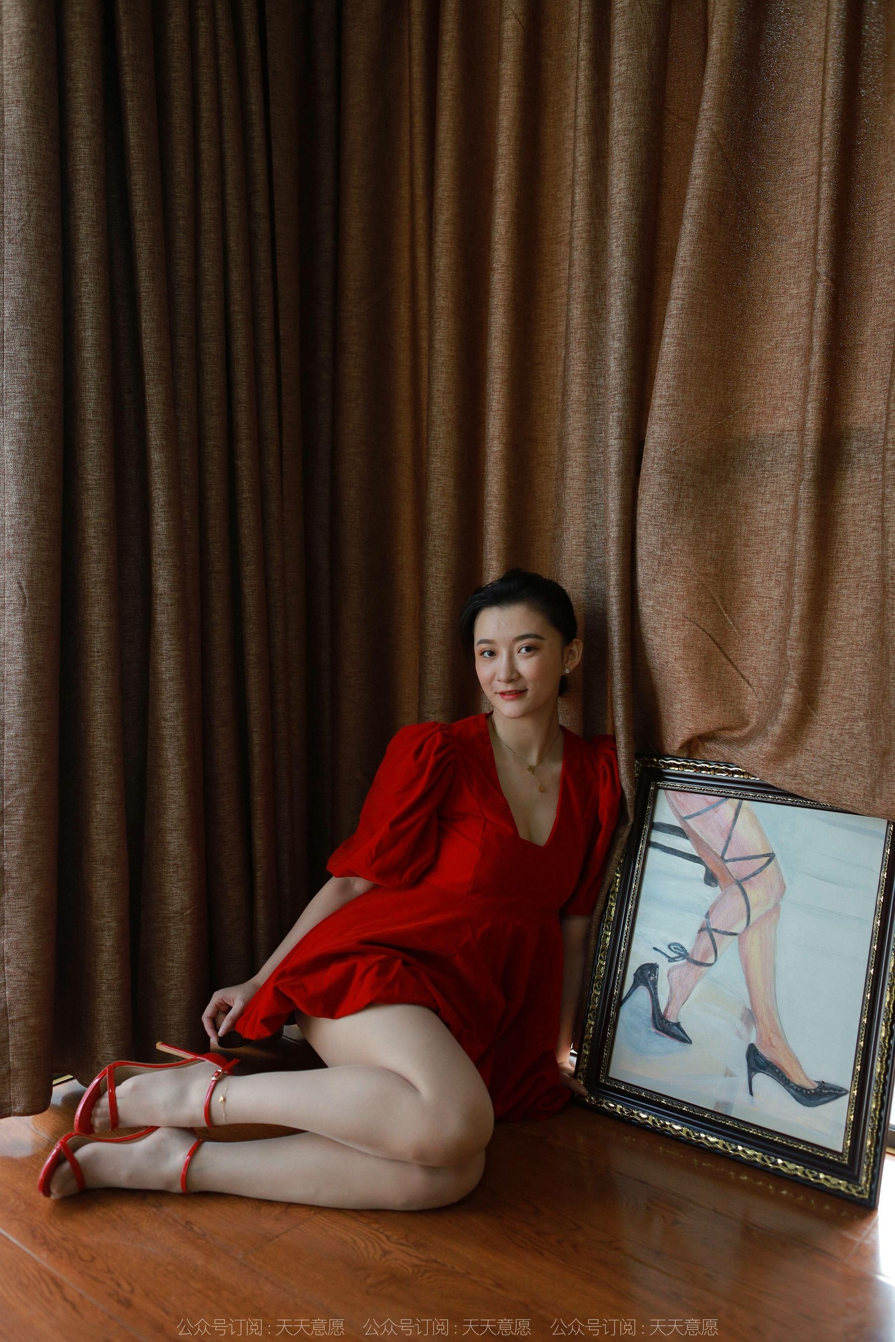 模特 秋秋 《跨年夜性感红裙》-图78