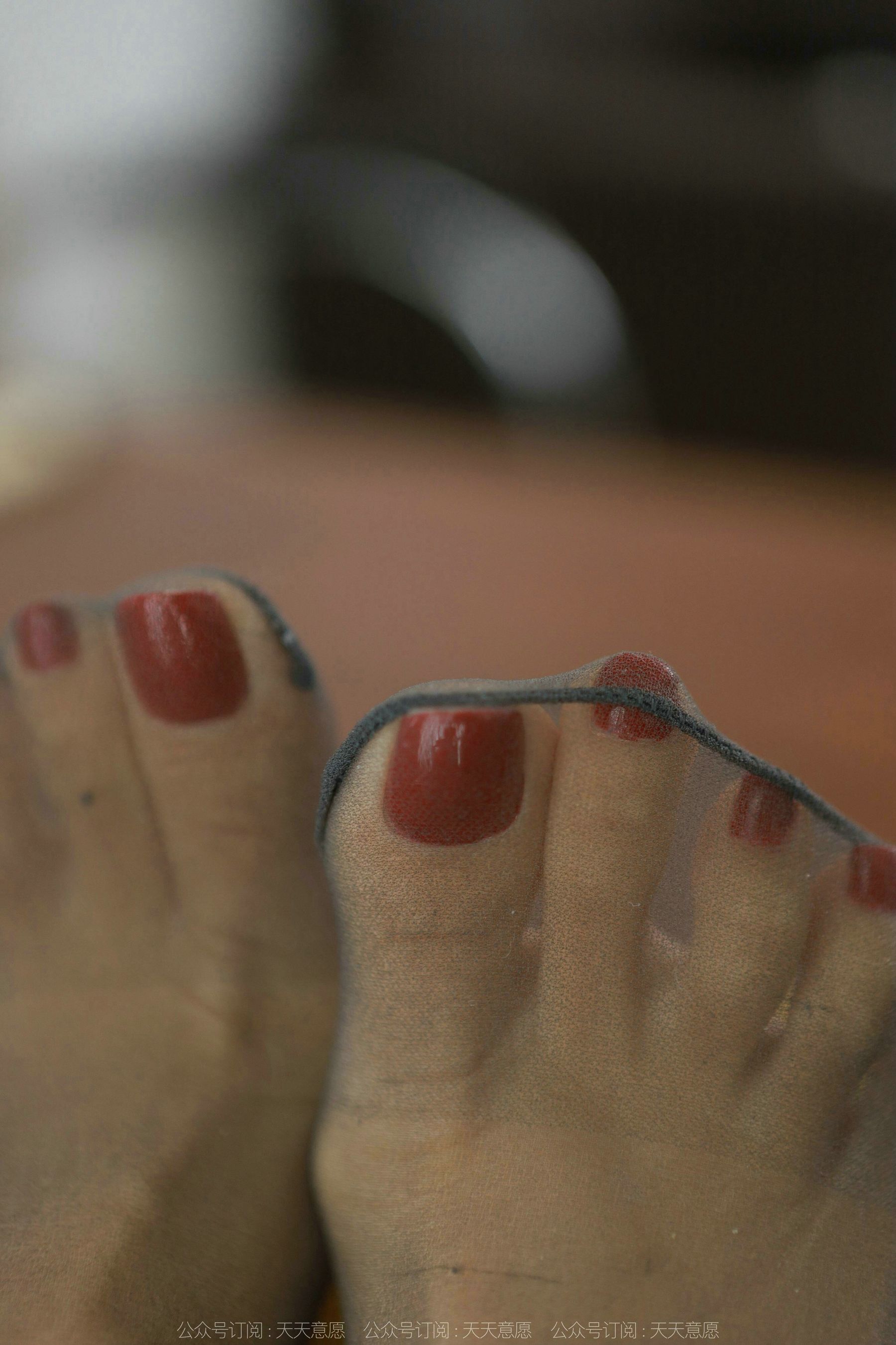 模特 美子 《办公桌下的红色》-图76