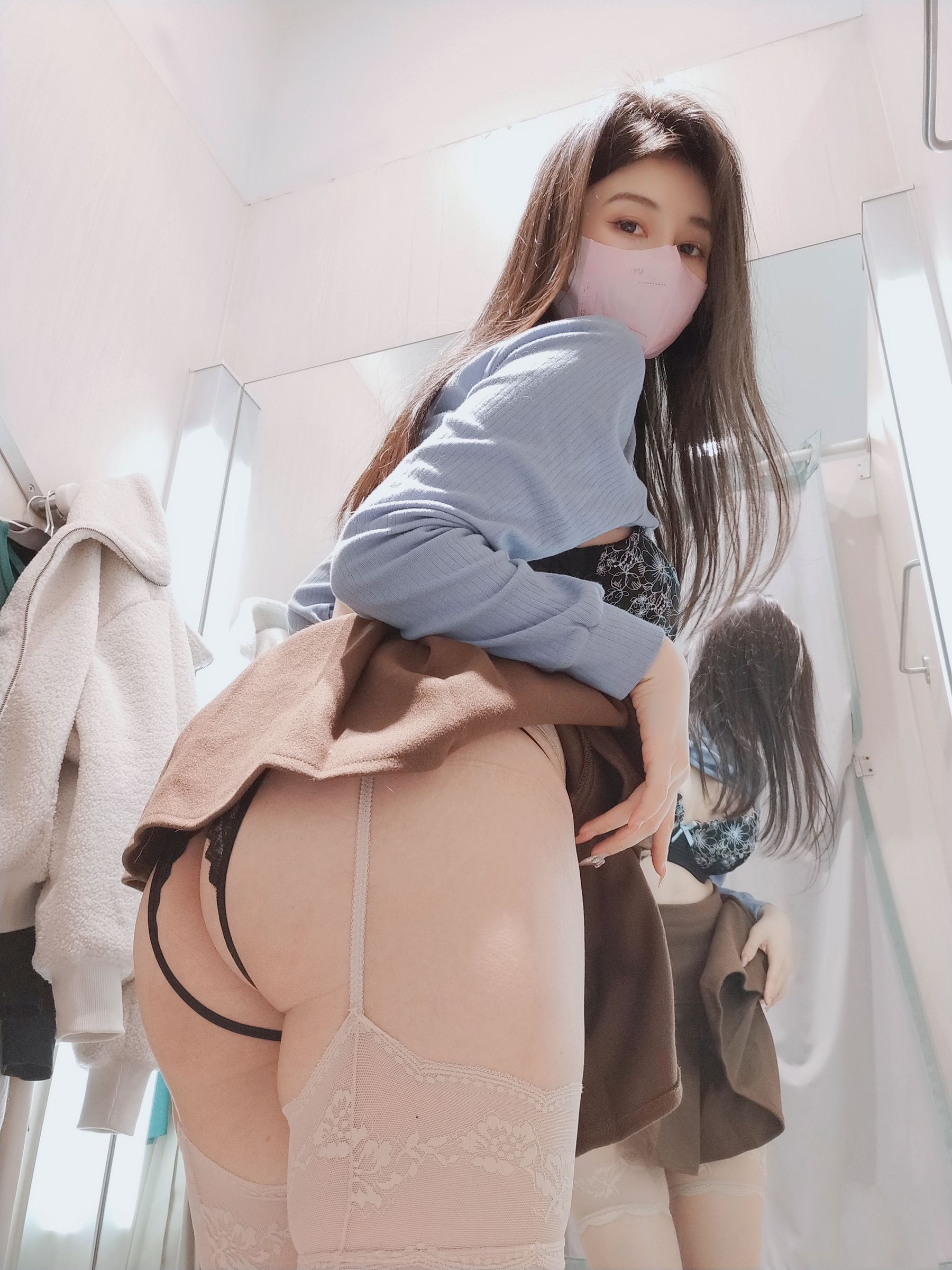 Coser小姐姐白银 - 更衣室自拍-图16