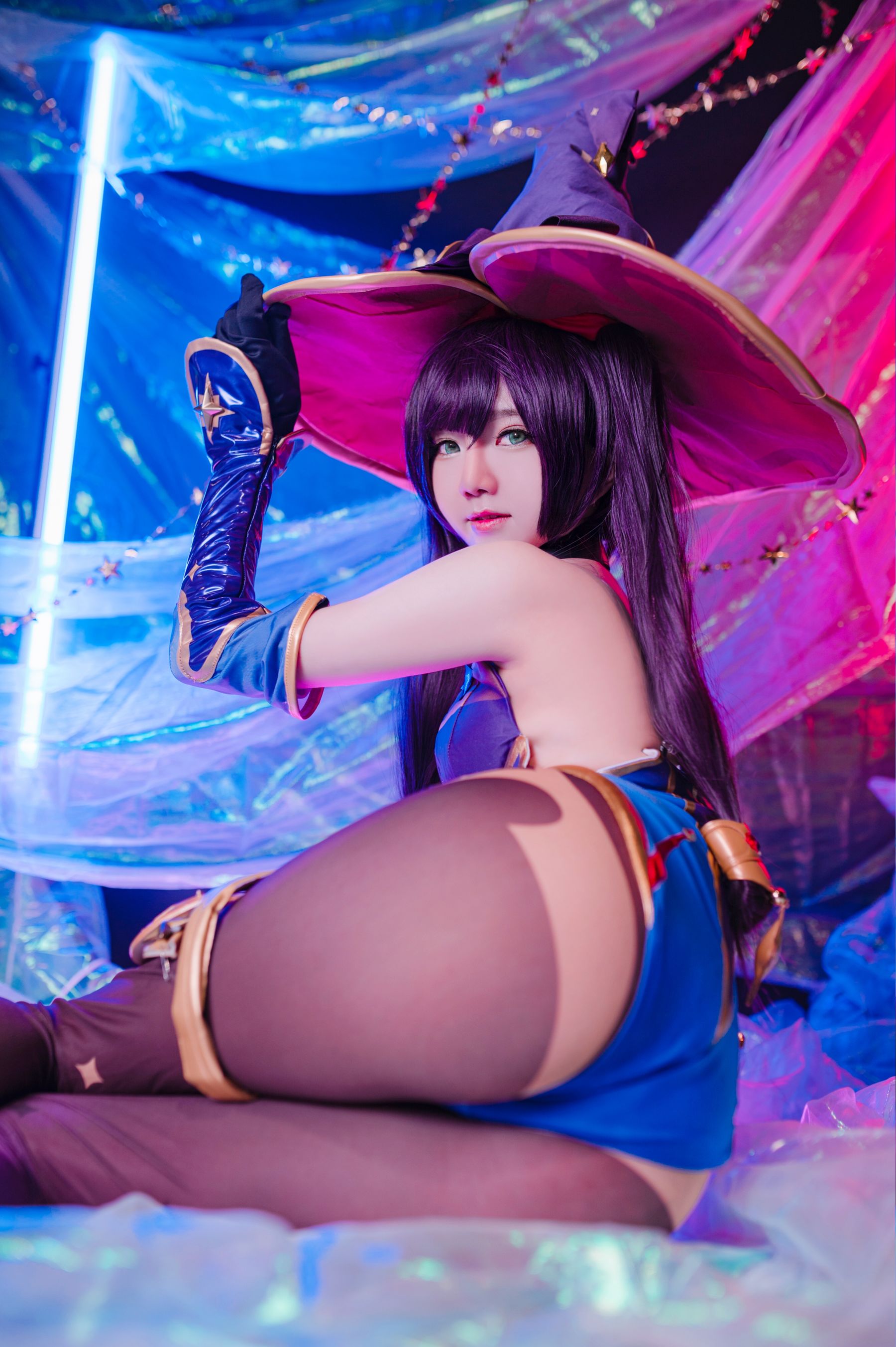 Sally Dorasnow - Mona-图6