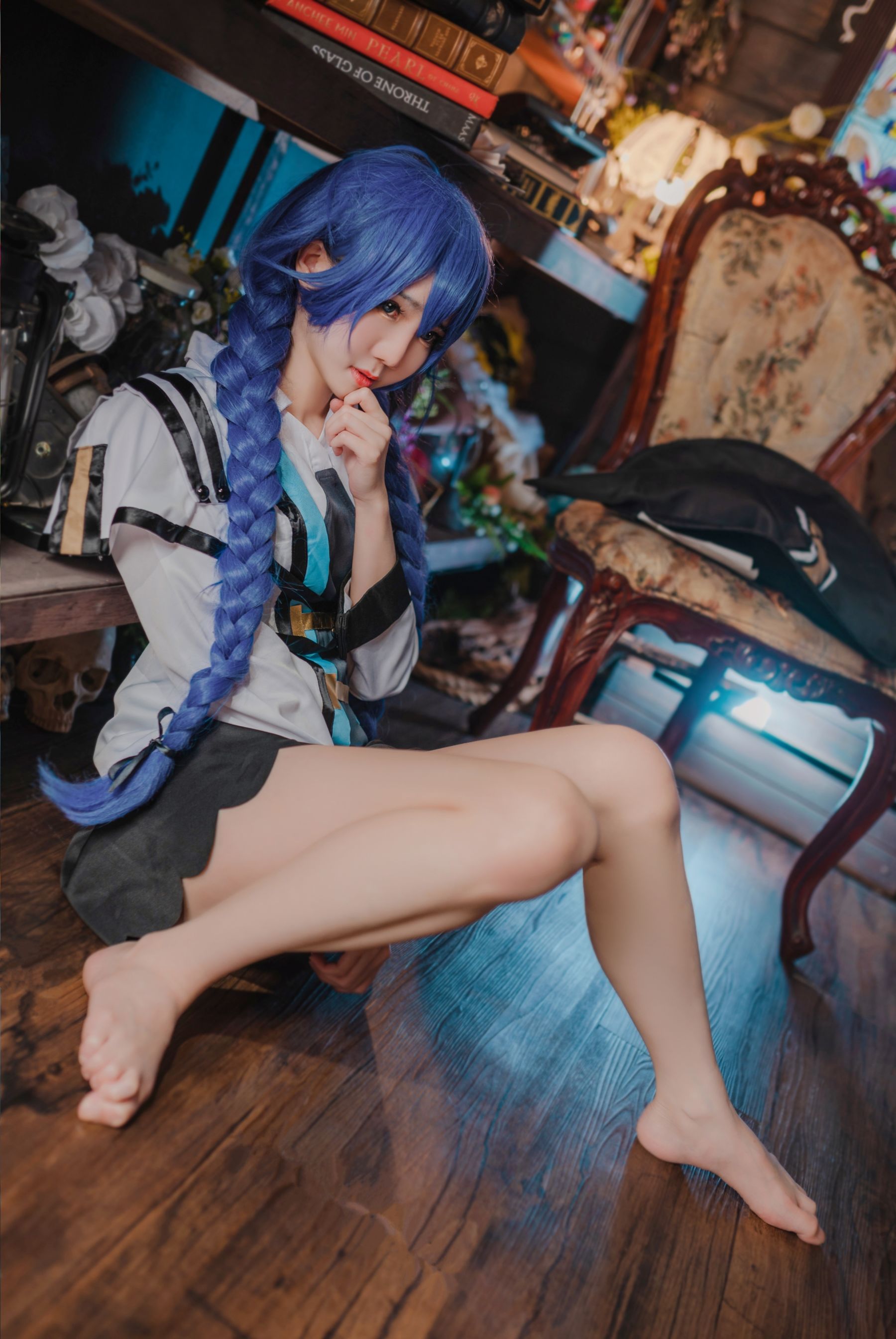 Sally Dorasnow - Roxy Mirgurdia-图21