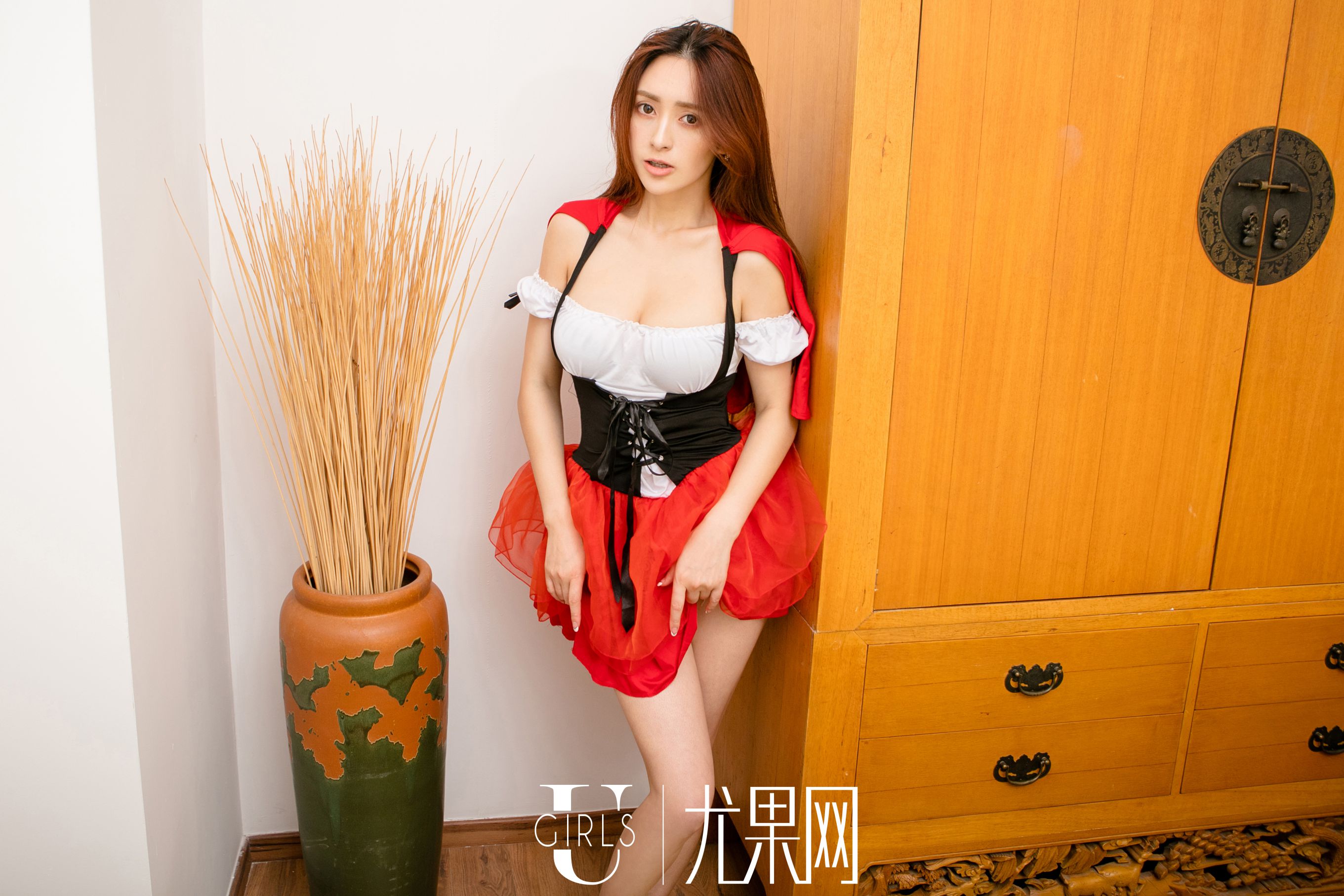 U212 模特花花-图14