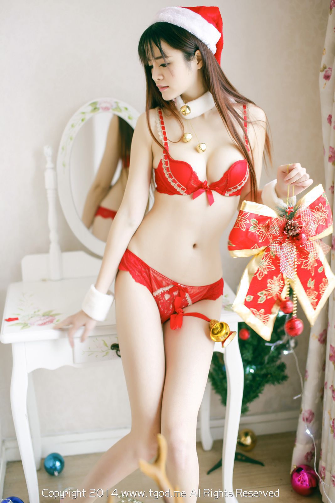 最美校花孔一红《 爆美圣诞女郎》  写真集-图65