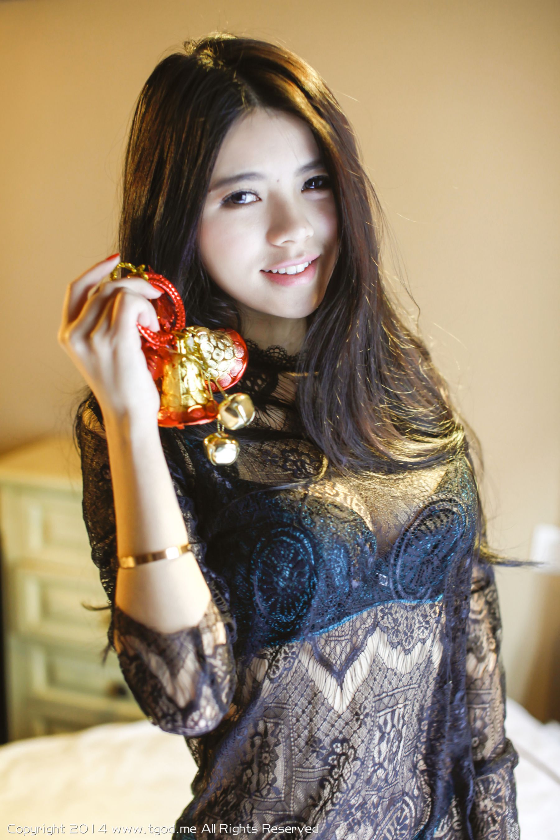欧阳妮娜娜《惹火蕾丝 性感御姐》  写真集-图12