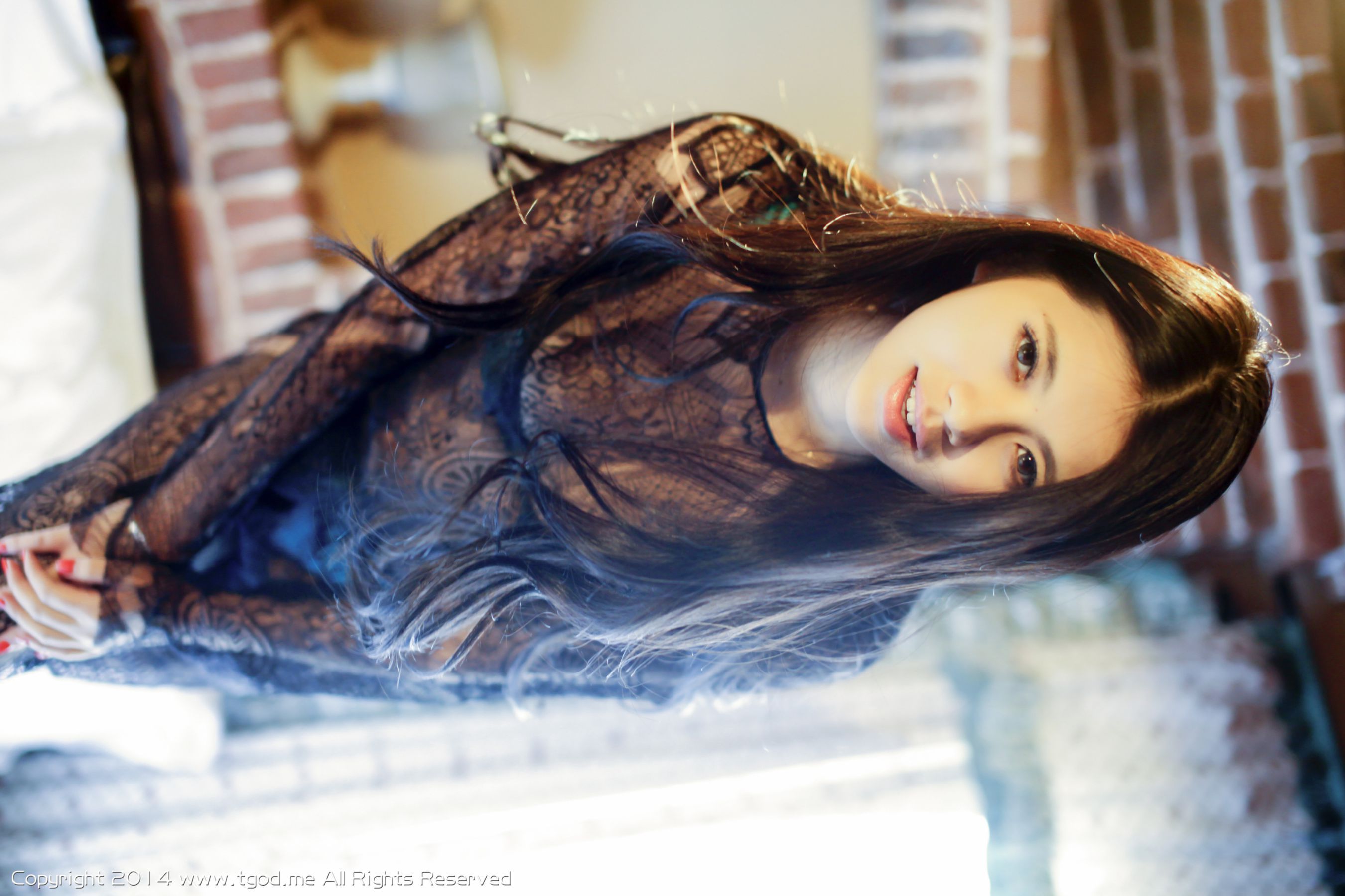 欧阳妮娜娜《惹火蕾丝 性感御姐》  写真集-图1