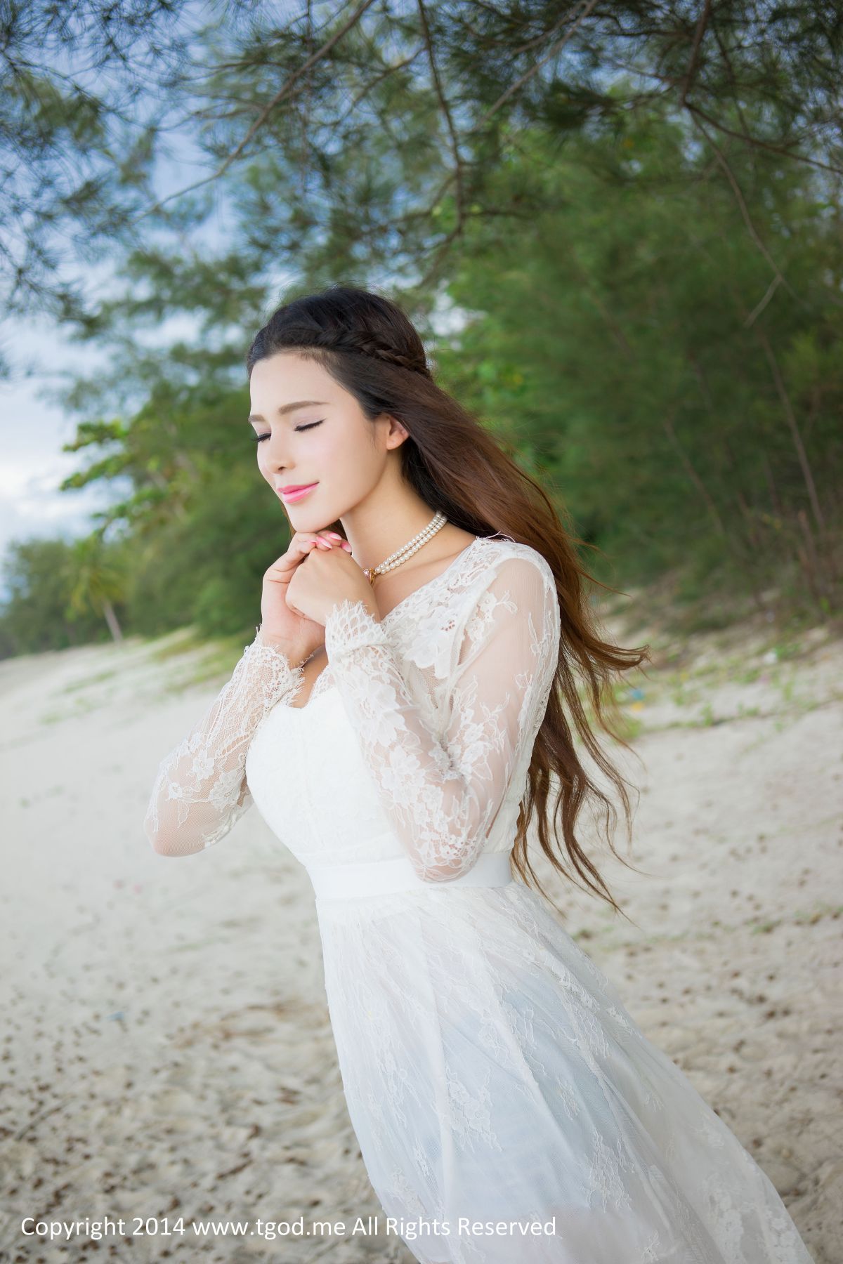 宛恩miyu《天使与魔鬼的并存》  写真集-图3