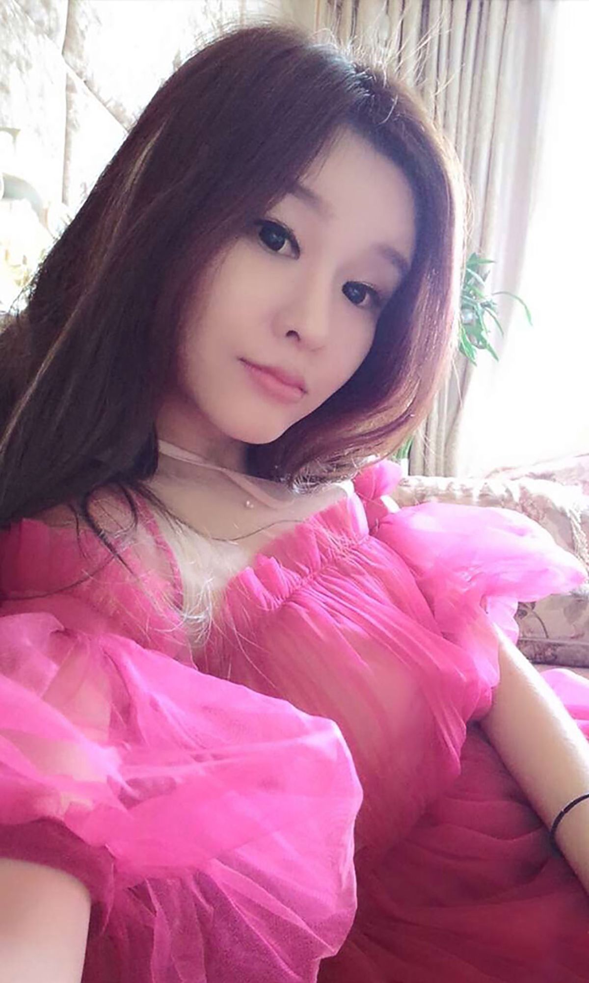 纯小希《宅男女神 酥胸撩人》  No.015-图2
